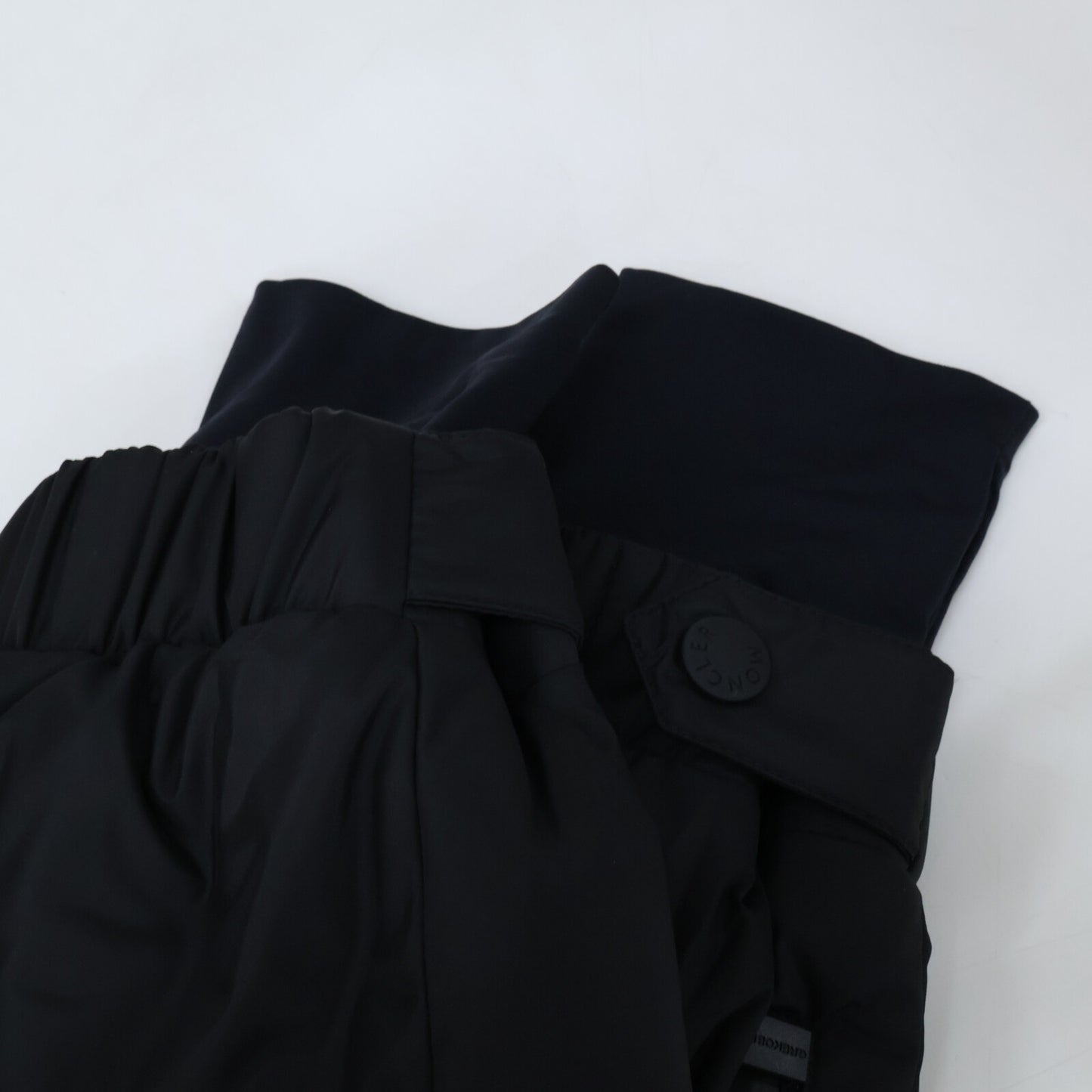 MONCLER モンクレール GRENOBLEグルノーブル【新品】ISORNO フーディダウンスキージャケット ジャケット