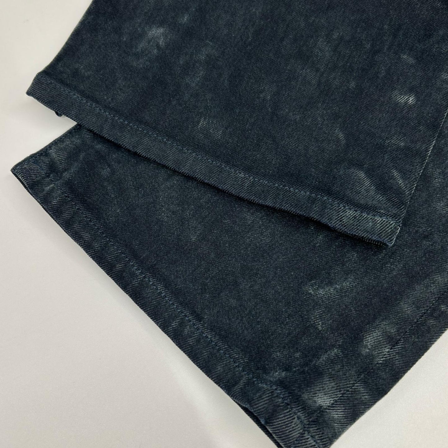 DIESEL ディーゼル ブルー系 ベルベットフロック加工 ボタンフライ デニムパンツ ボトムス