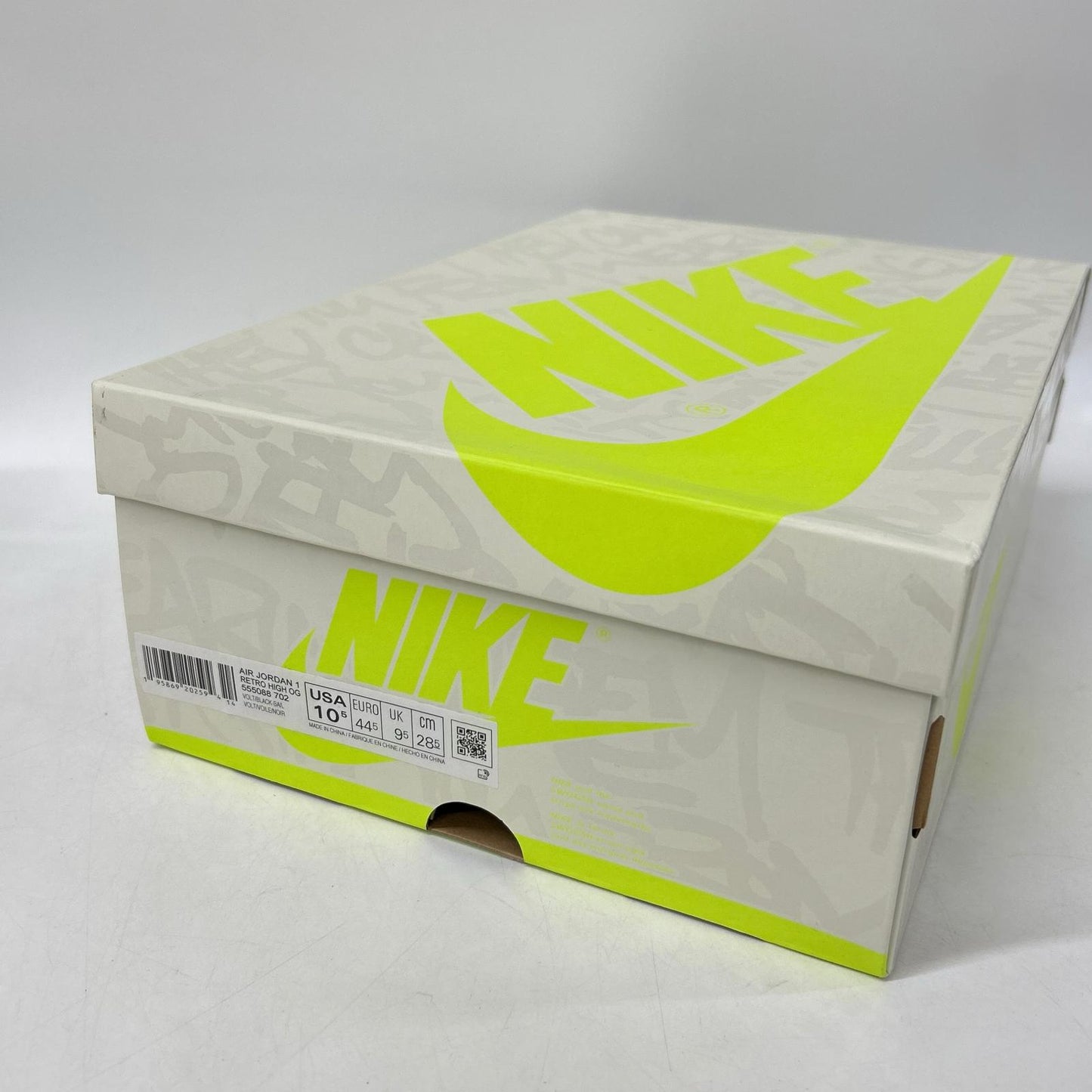 NIKE ナイキ 555088-702 AIR JORDAN 1 RETRO HIGH OG VOLT/SAIL-BLACK シューズ