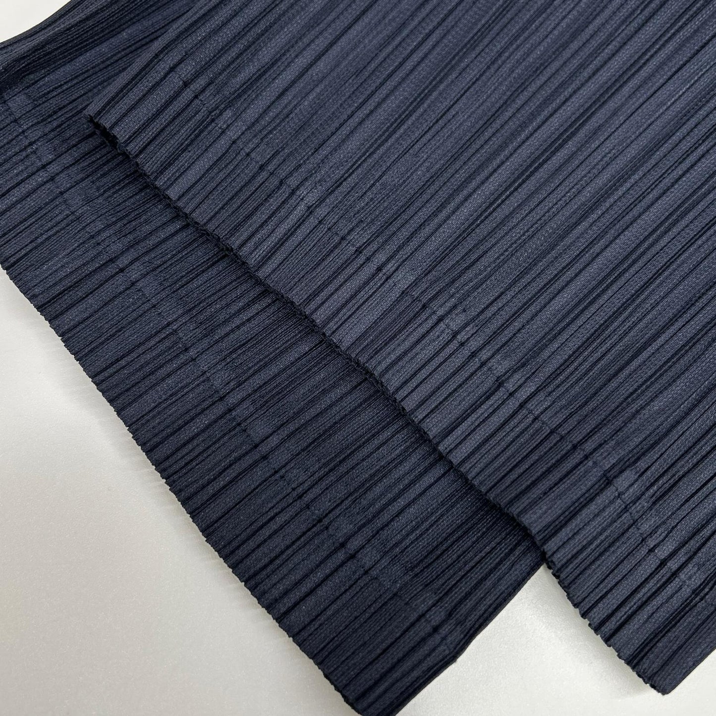 PLEATS PLEASE プリーツプリーズ 13年製 PP33-JF404 ネイビー リラックスパンツ ボトムス