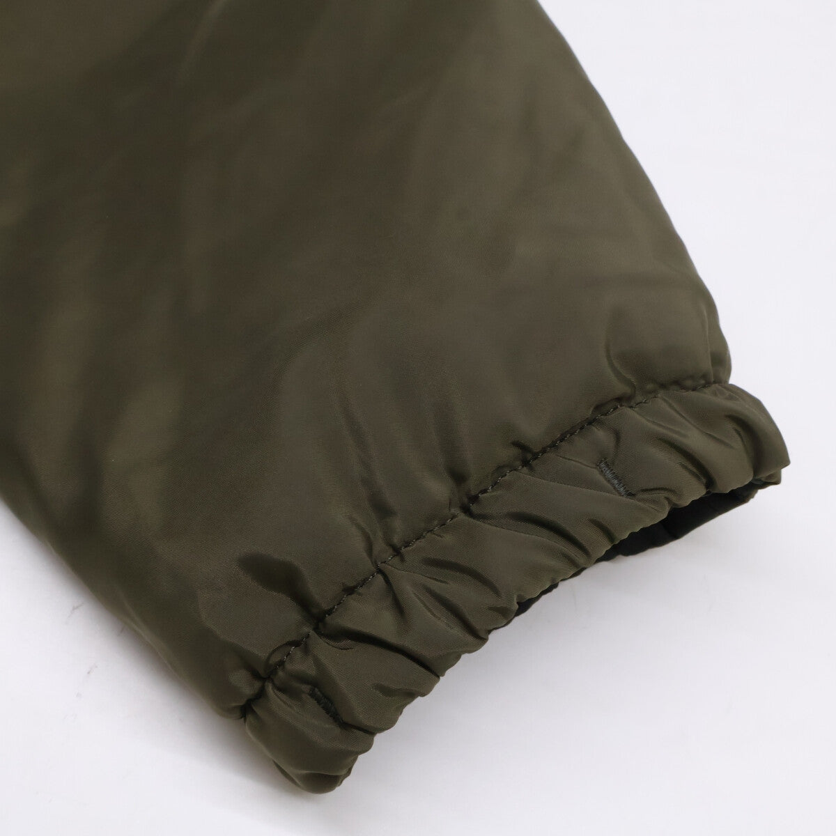 PRADA プラダ 【美品/国内正規/25年製】SGB224 トライアングルロゴプレート リバーシブル フーディジャケット ジャケット