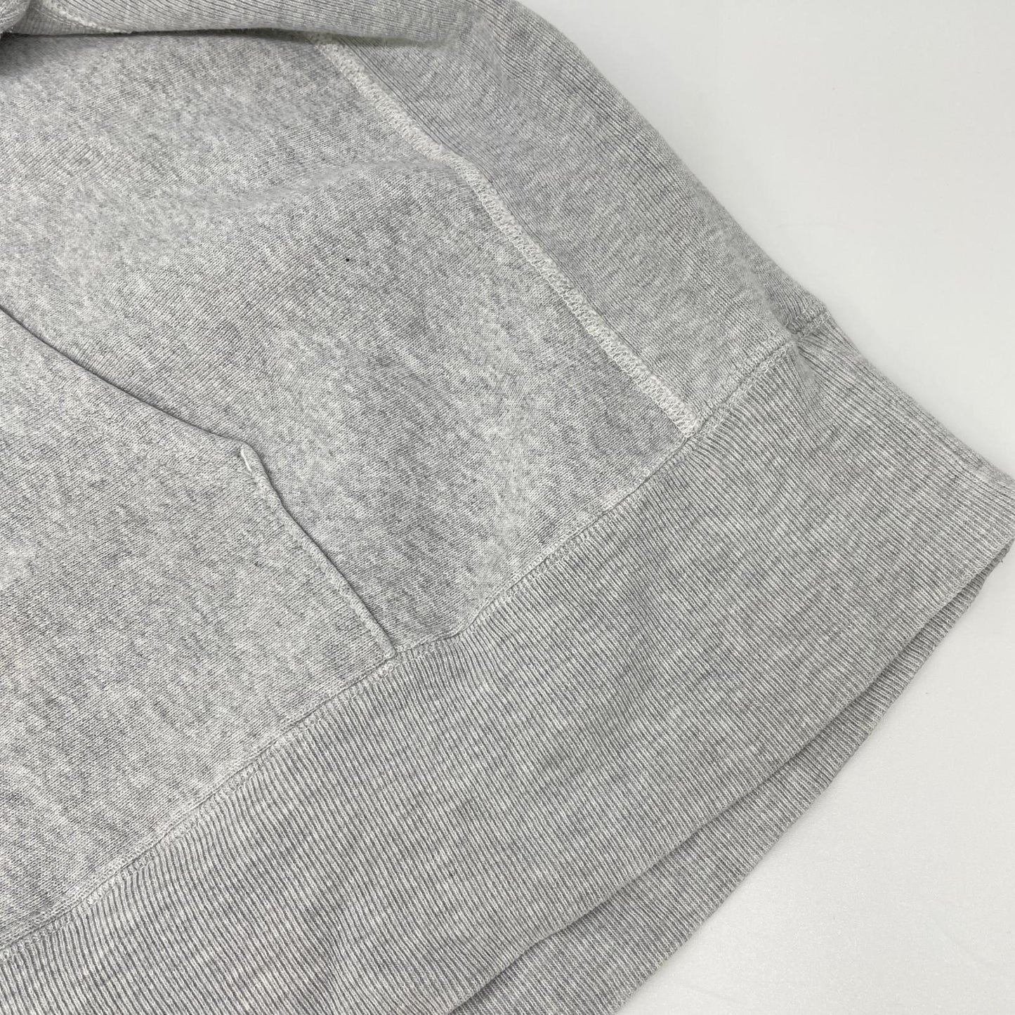 stussy ステューシー ×チャンピオン リヴァースイーブ プルパーカー トップス