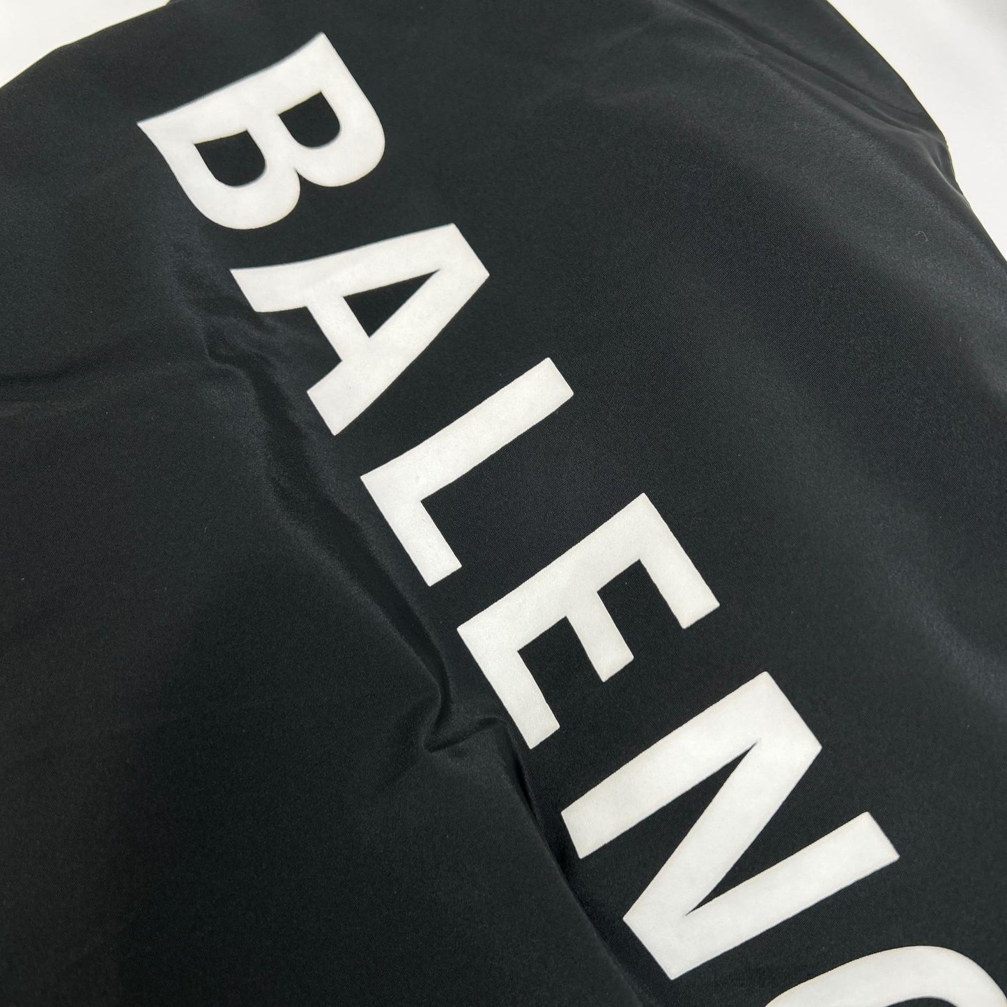 BALENCIAGA バレンシアガ 556238 18年製 ブラック バックロゴナイロンジャケット ジャケット