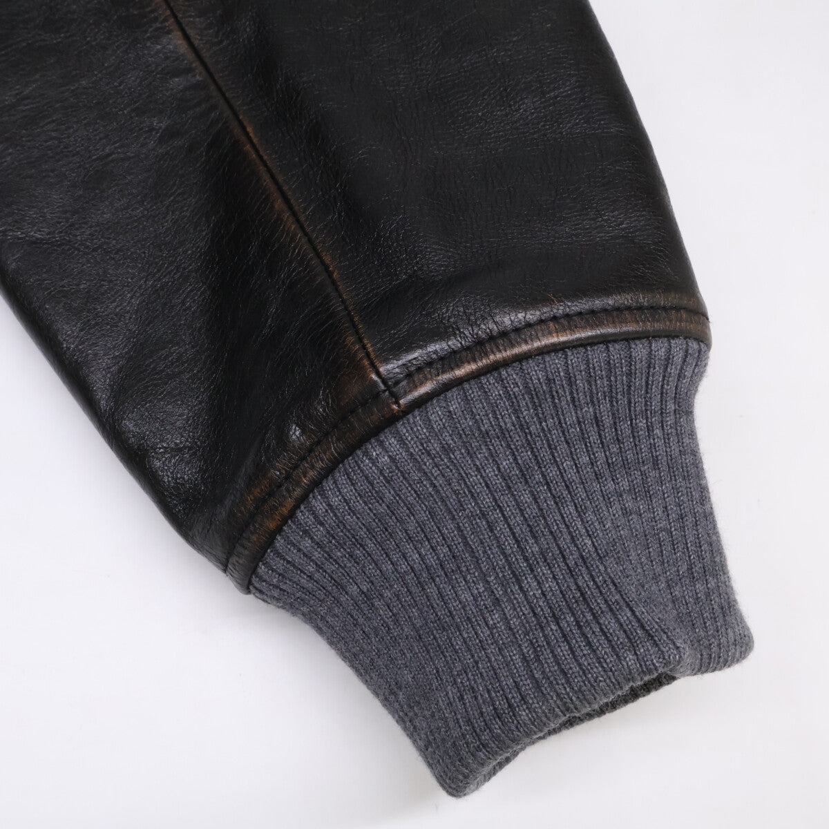 LOUIS VUITTON ルイヴィトン 【国内正規/23年製】RM231 XSO HOL76E ミックスキャンバスレザー ボンバージャケット ジャケット