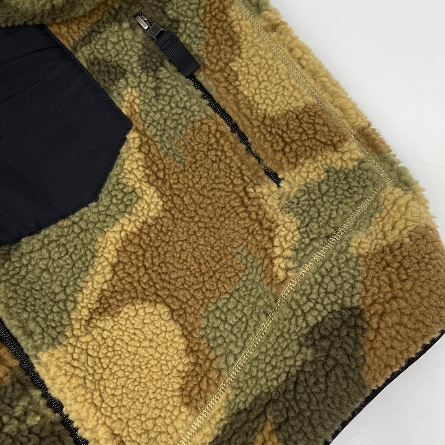 Patagonia パタゴニア 23056 カーキ カモフラ レトロX ジャケット ジャケット