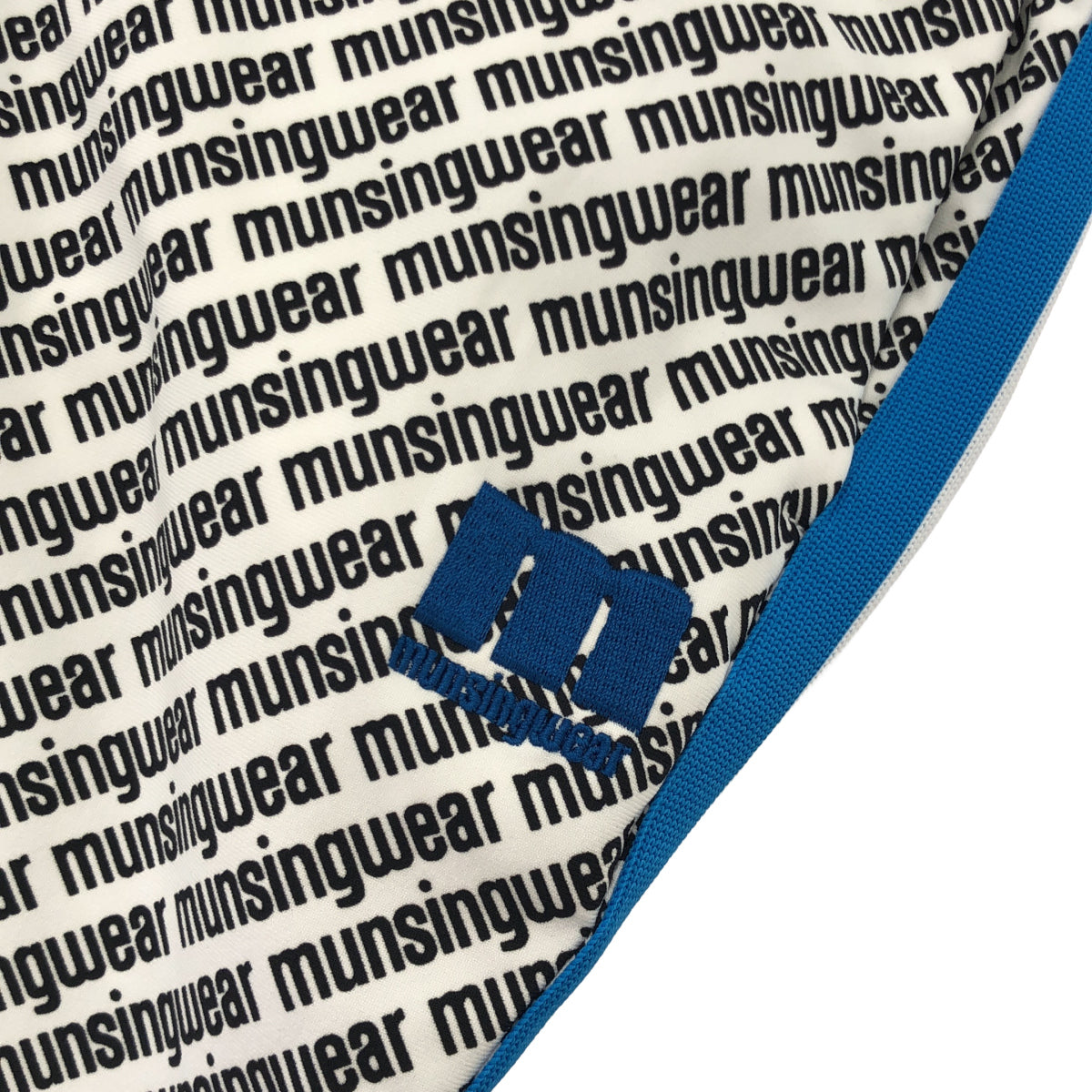 Munsingwear マンシングウェア ホワイト×ブルー レジメンタル ロゴ セットアップ トップス