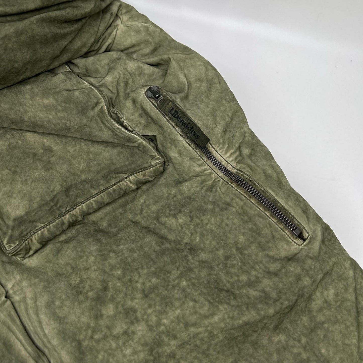 Liberaiders リベレイダース 760031903 カーキ OVERDYED EXPEDITION JACKET ジャケット