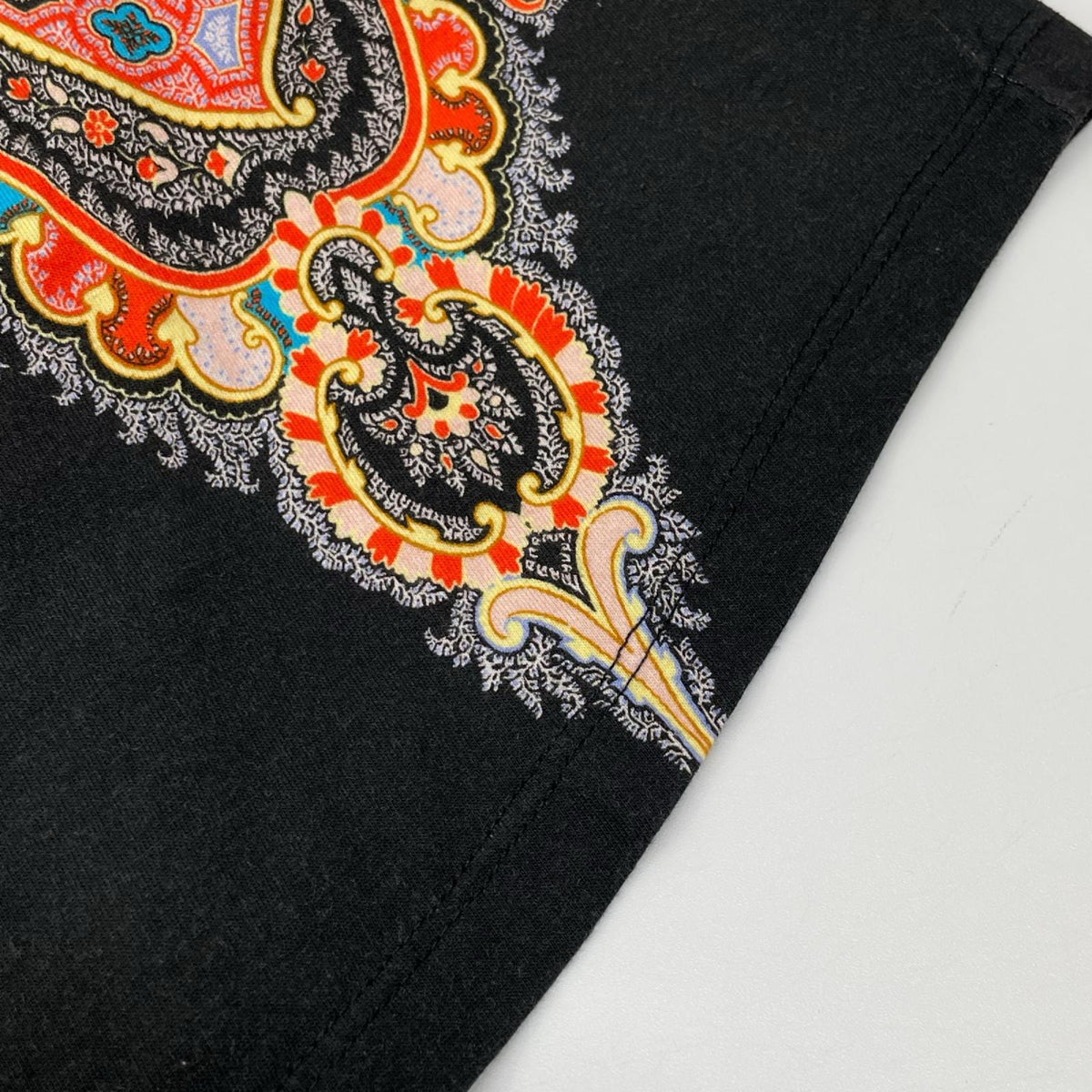ETRO エトロ マルチカラー ペイズリー柄 半袖Tシャツ トップス