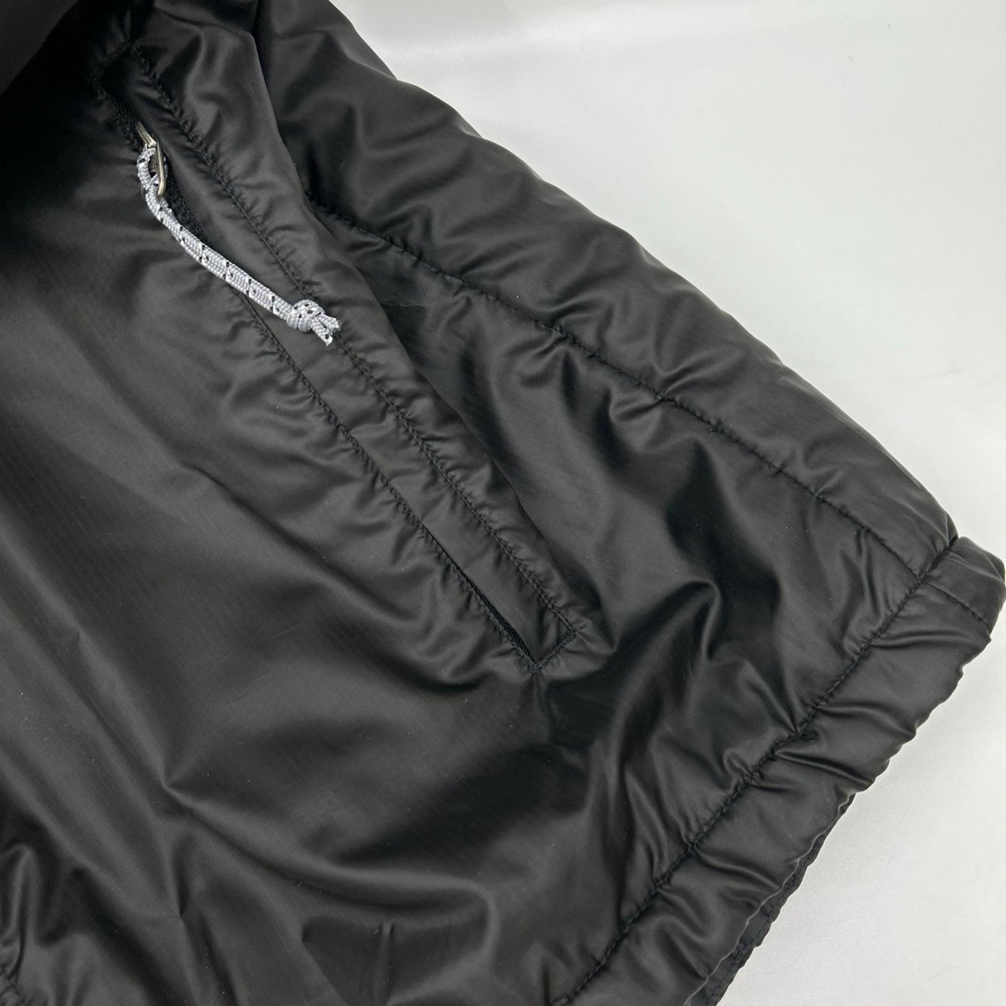 Patagonia パタゴニア 02年製 83970 ブラック パフボール セーター フーディダウンジャケット ジャケット