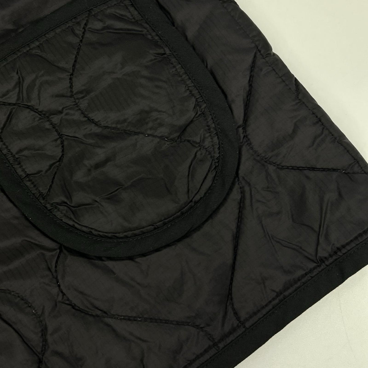 CDG シーディージー SB-J001 ×ALPHA INDUSTRIES ブラック キルティングジャケット ジャケット