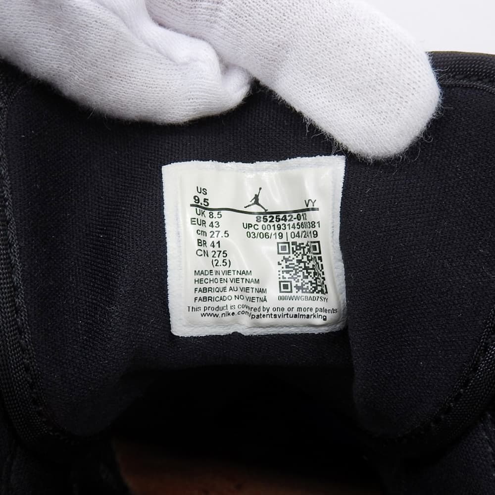 NIKE ナイキ IR JORDAN 1 MID SE スニーカー シューズ メンズ ブラック グレー 27.5cm 19年製 852542-012 シューズ 9.5(US)