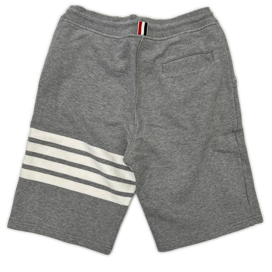 THOM BROWNE トムブラウン MJQ012H-00535068 4BAR クラシックスウェットショーツ ボトムス