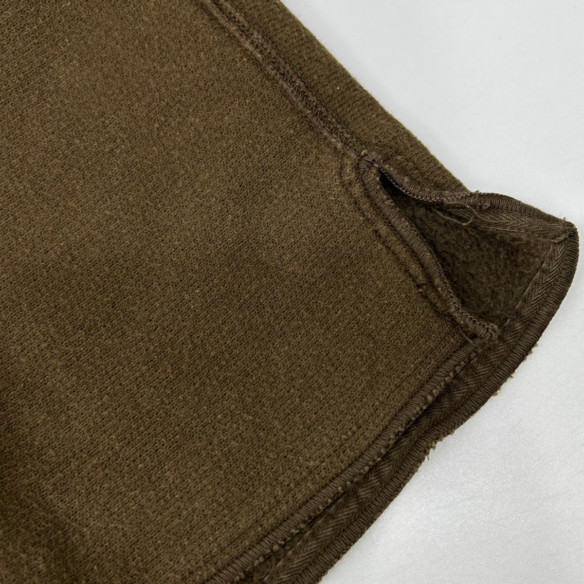 STONE ISLAND ストーンアイランド カーキ L/Sカットソー モックネック トップス