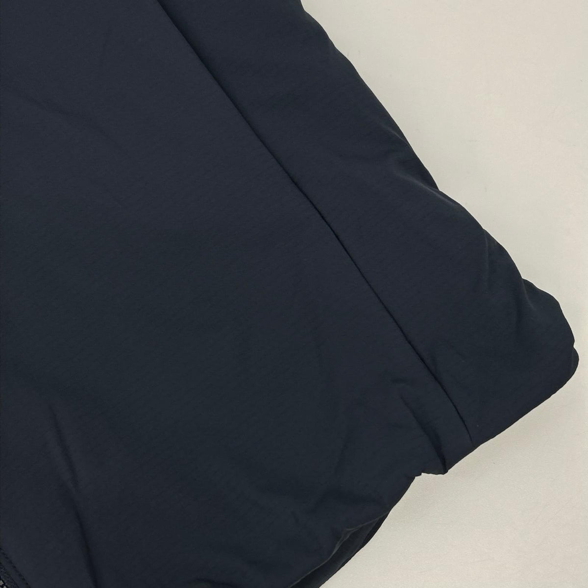 ARC'TERYX アークテリクス 24年製 X000007302 ATOM HEAVY WEIGHT HOODY ジャケット