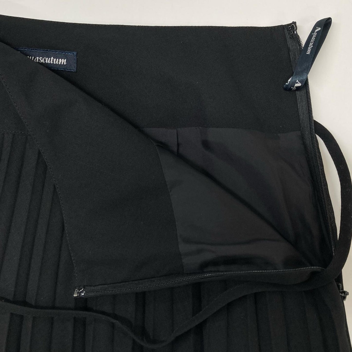Aquascutum Black Pleated Skirt