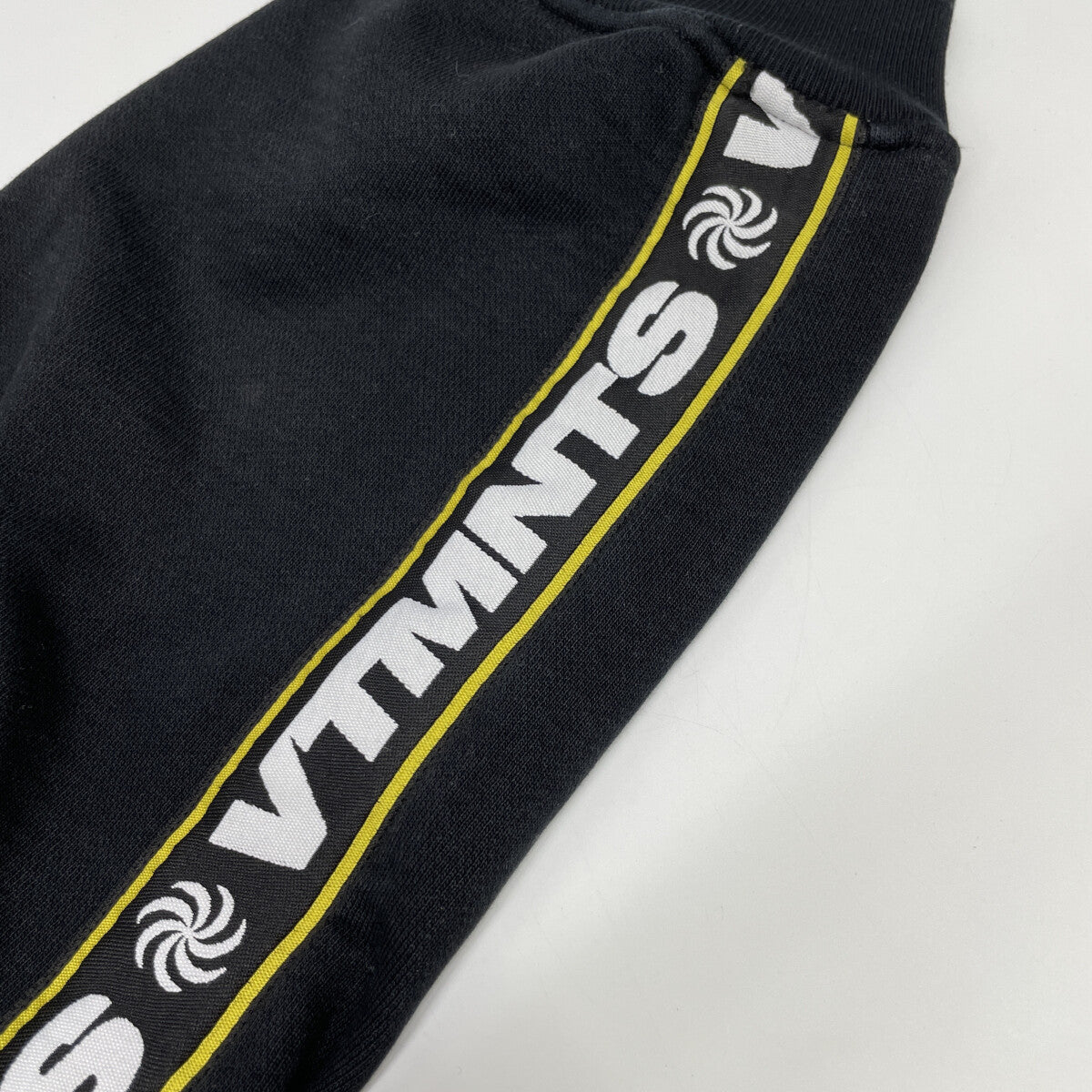 VETEMENTS ヴェトモン MAH21TR640 20AW ブラック コットン ロゴテープ スウェット パンツ ボトムス XS