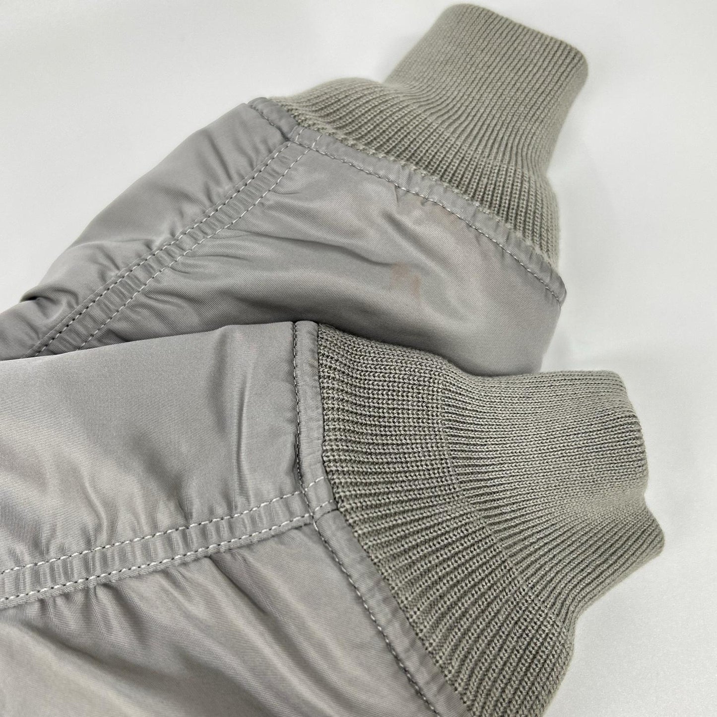 ALPHA INDUSTRIES 阿尔法工业 银色 阿波罗 MA-1 飞行夹克