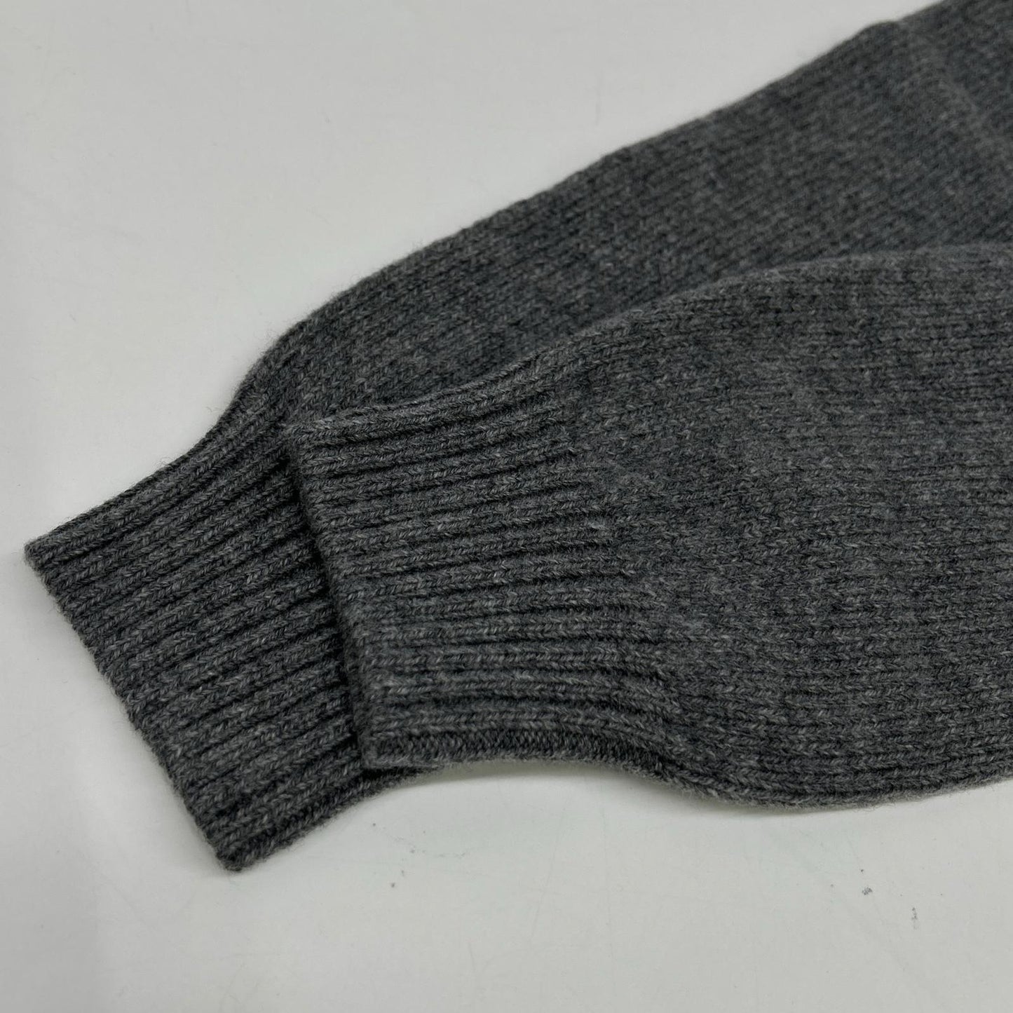 St. Moritz Grey Wool x Cashmere Argyle Crew Neck Knit Top Men's