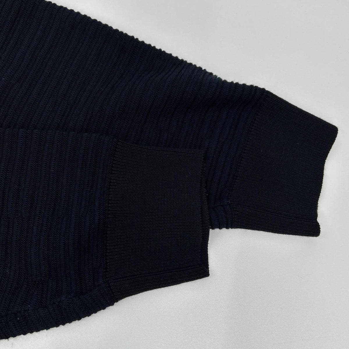 LOUIS VUITTON ルイヴィトン RM161Q F76 H9N50W 16年製 ネイビー コットンシルク ロゴ金具 ニットセーター トップス