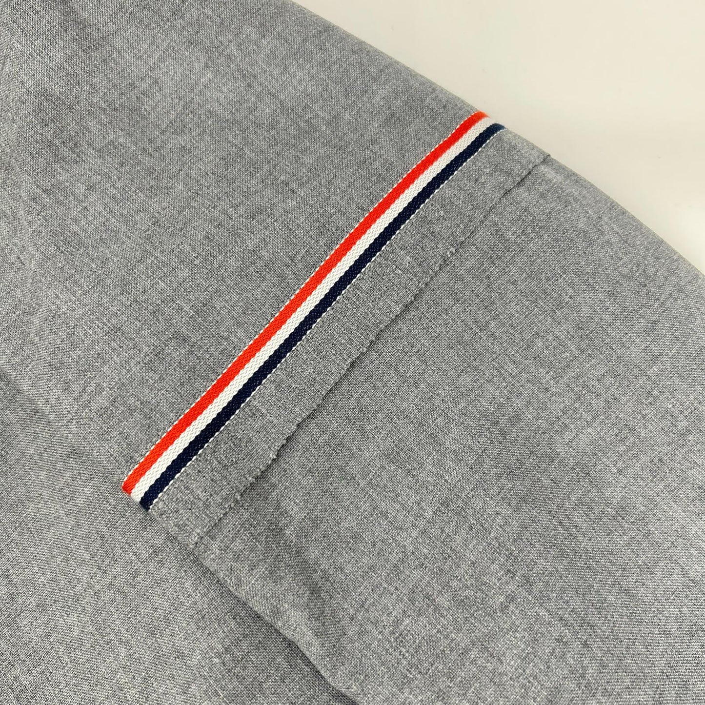 THOM BROWNE MJC187A-02872-035 Gray RWB Arm-Selvedge High-Armhole 3B Jacket Jacket