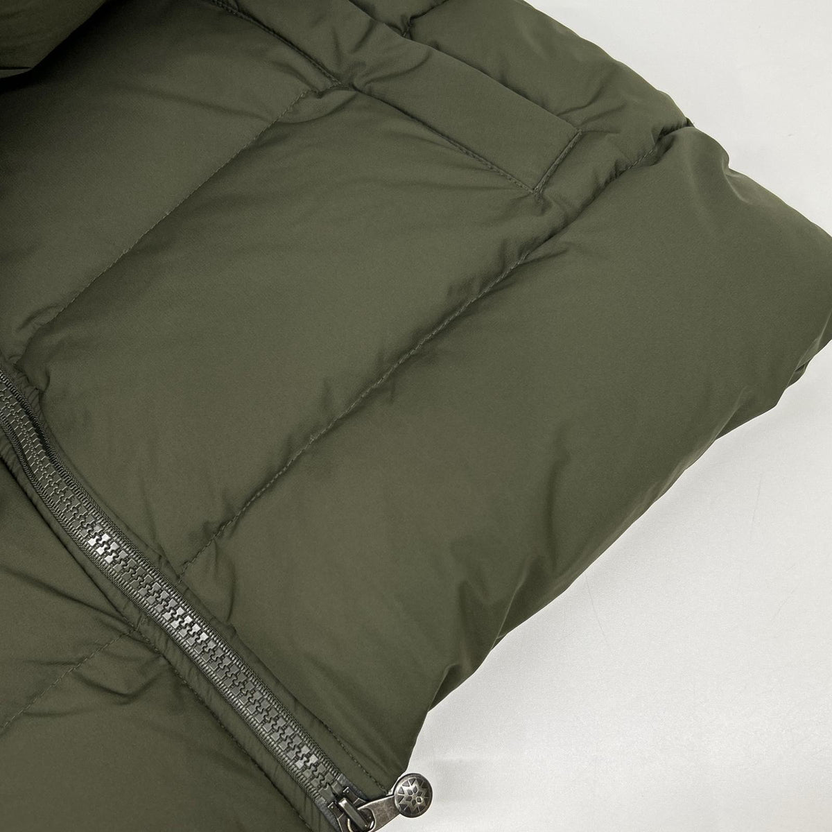 PYRENEX ピレネックス W23PJ1 DEEP KHAKI SPOUTNIC MINI RIPSTOP Down Jacket