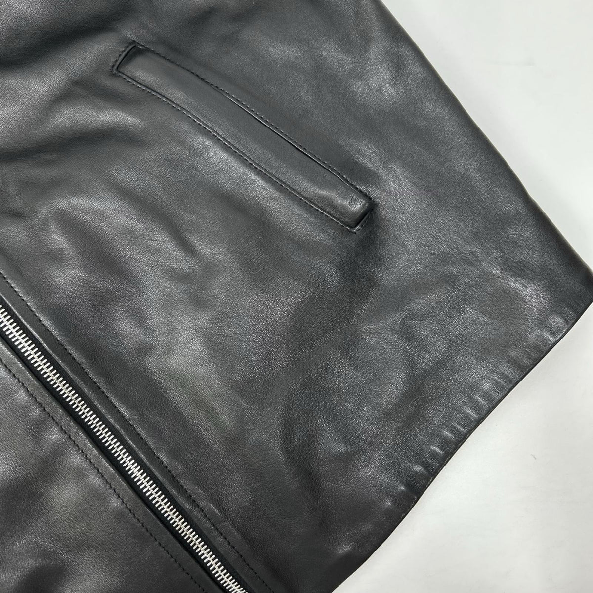 EMMETI エンメティー ブラック ラムスキン アッカ ライダースジャケット ジャケット