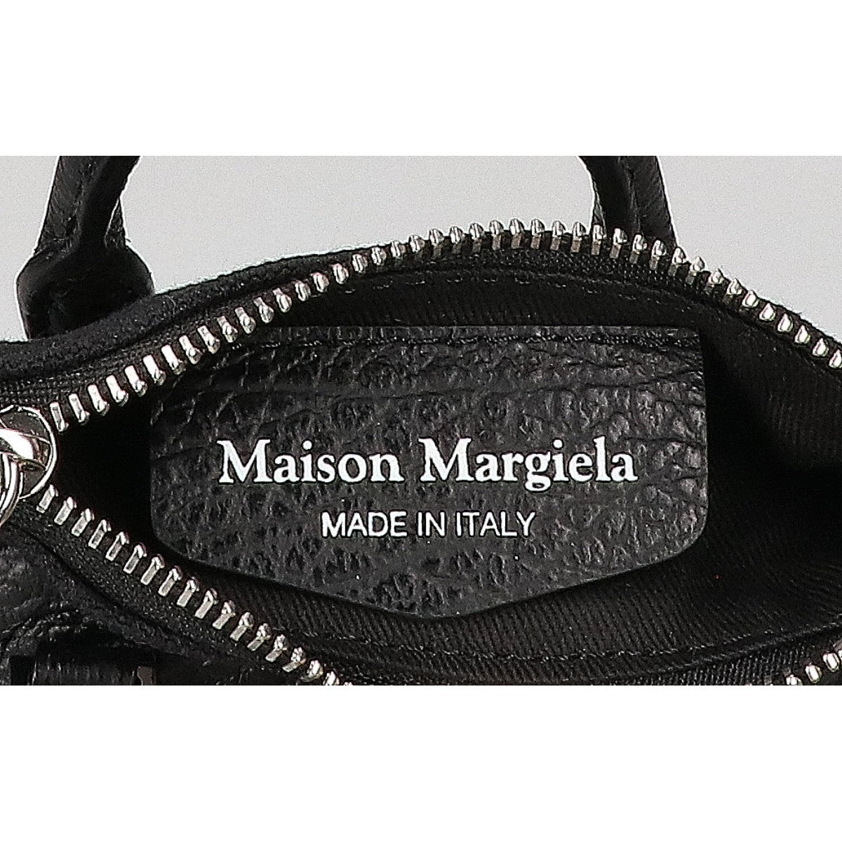 Maison margiela メゾンマルジェラ 【新品未使用】11 SB3WG0025 P4455 T8013 5AC BABY クラシック ミニ ショルダーバッグ