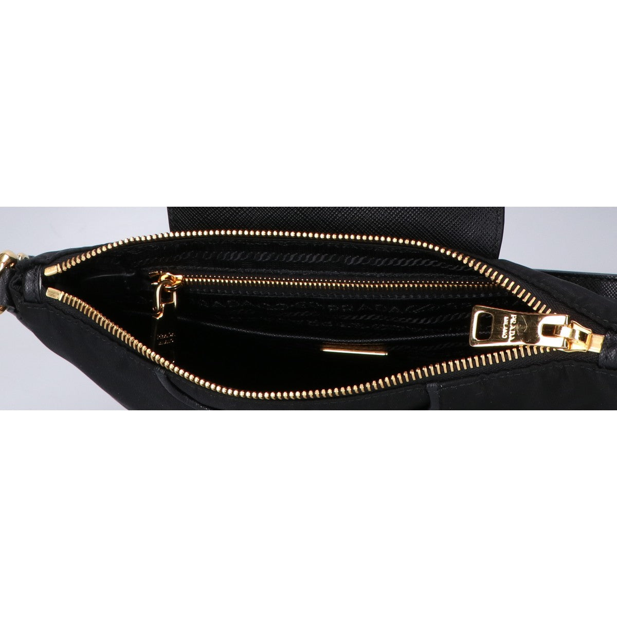 PRADA プラダ 新品同様 1BH933 トライアングルロゴ テスートナイロン x サフィアーノ ショルダーバッグ