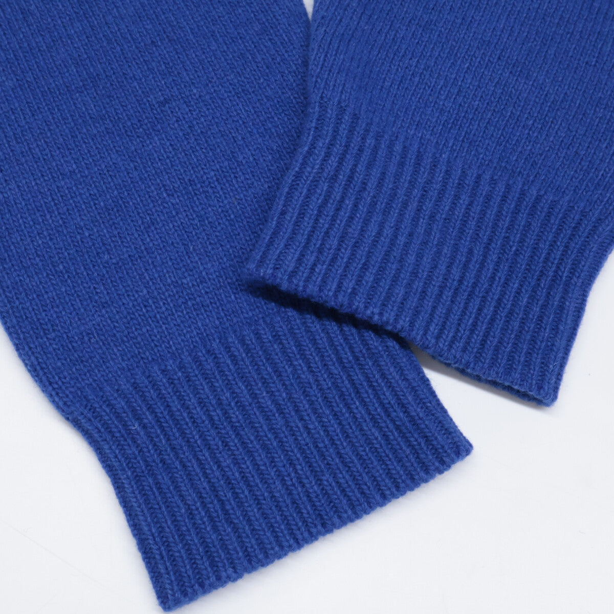 STONE ISLAND ストーンアイランド ブルー 7915508A3 ウール クルーネックニット トップス M