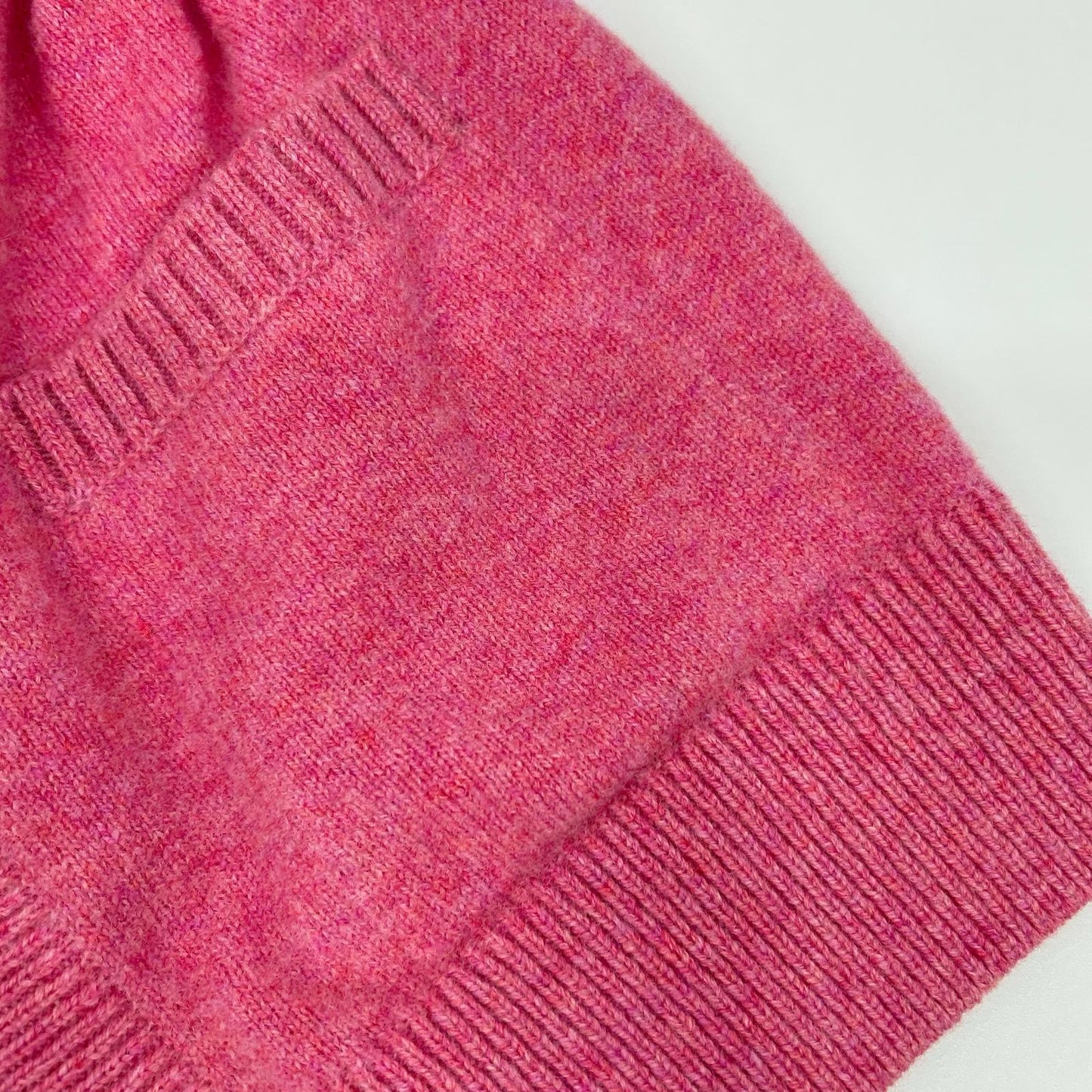MAISON KITSUNE メゾンキツネ pink wool V-neck cardigan tops