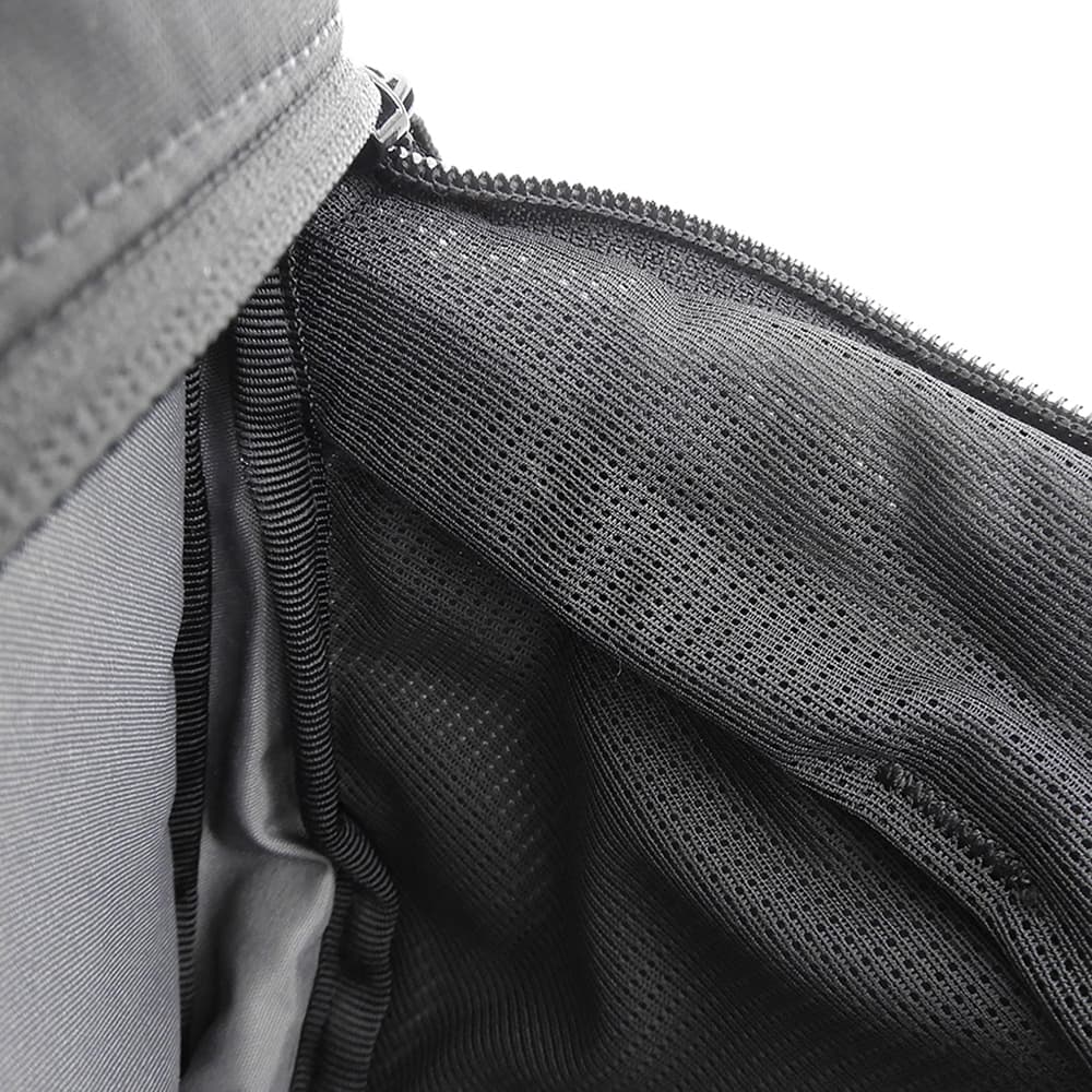 CHROME クローム 美品 BOT FLAP SLING 8L ショルダーバッグ メンズ ブラック BJ-008-BCNL-NA-NA ショルダーバッグ