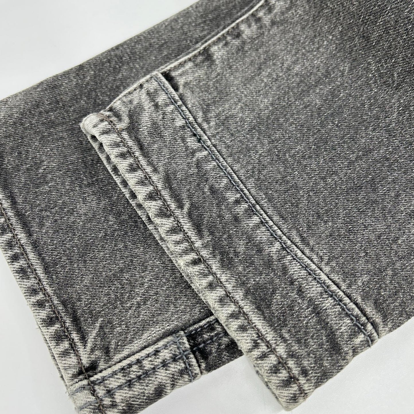 G-STAR RAW ジースターロゥ D28500-E206-H095 61 体裁断バイカーディテールスリムテーパードジーンズ ボトムス