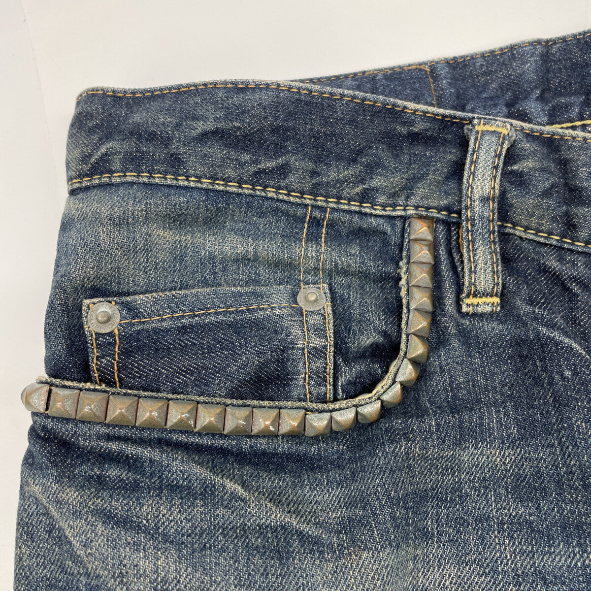 HYSTERIC GLAMOUR ヒステリックグラマー 0213AP13 インディゴ スタッズ セルビッチデニム パンツ ボトムス