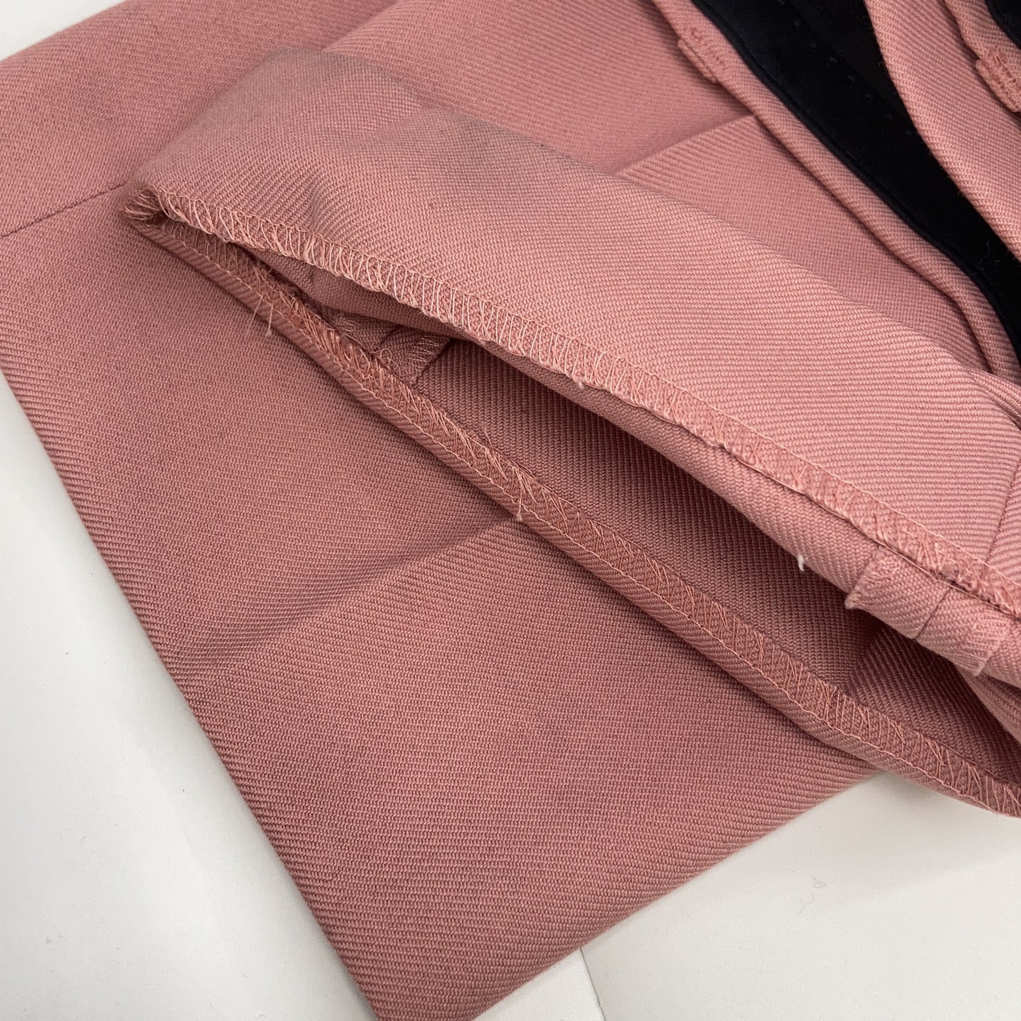 BURBERRY 8007226 Pink Wool Blend Slacks Bottoms