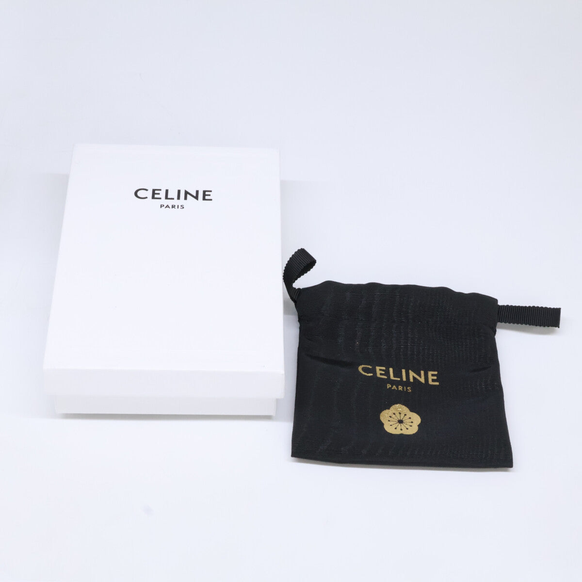 CELINE Celine 49K013GVZ.38NO Plum Blossom Motif Charm / Calfskin Charm