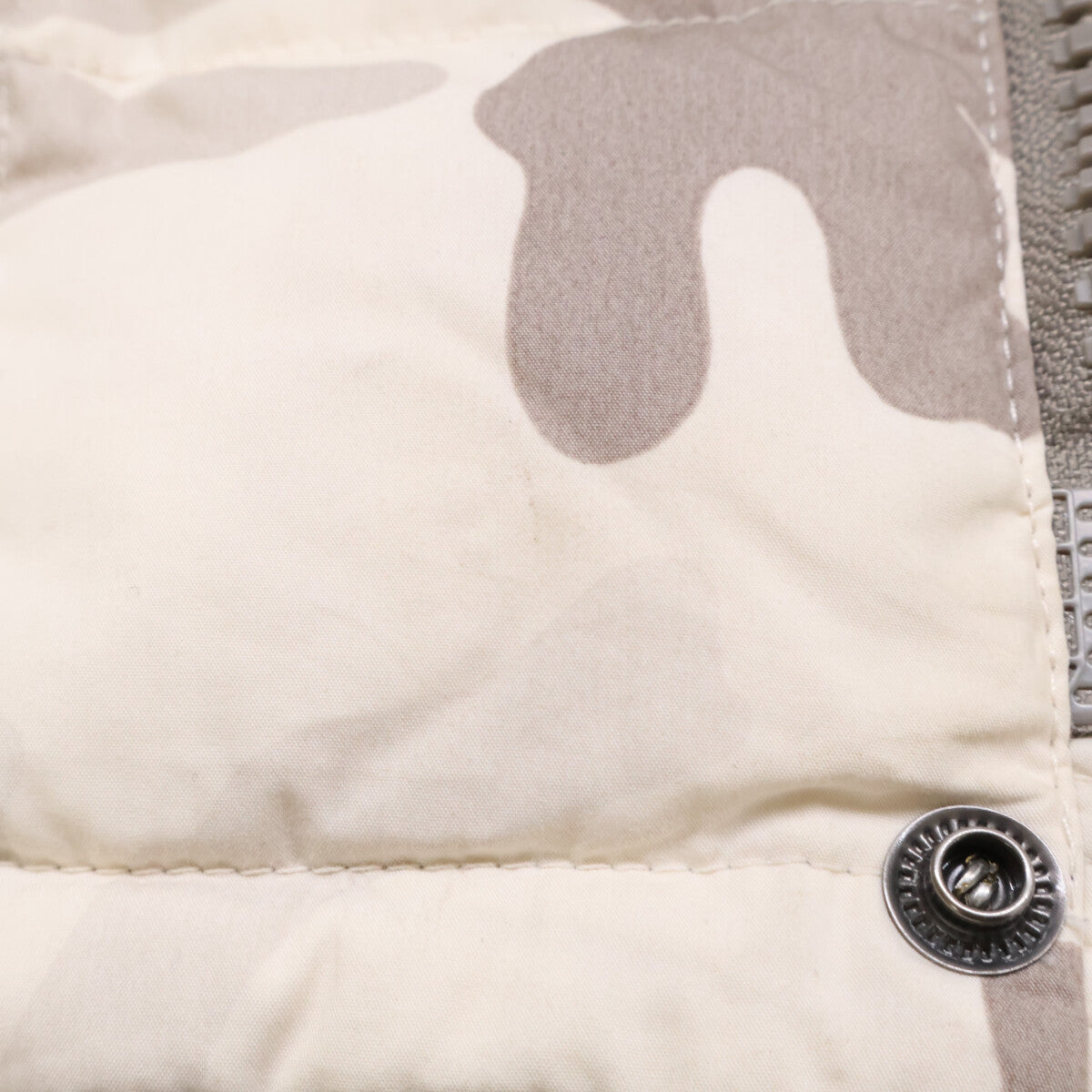 MONCLER モンクレール BEAUMONT バーモント カモフラ ウール ダウンジャケット ジャケット