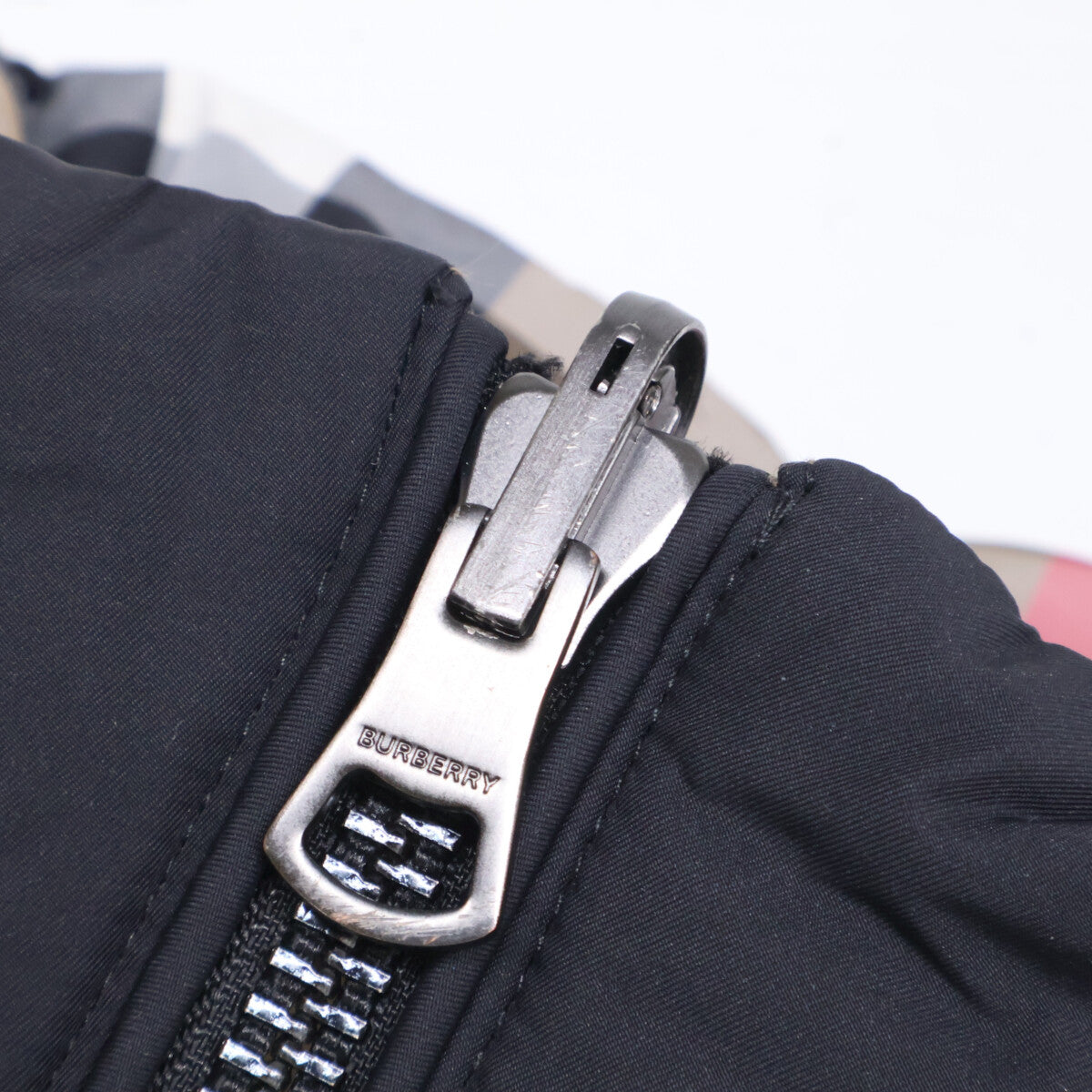 BURBERRY 博柏利 【国内正品】8122727 Nova格纹双面羽绒夹克