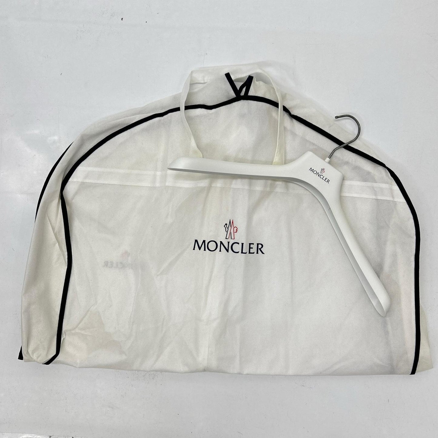 MONCLER モンクレール 19年 YERES ホワイト ライトダウンジャケット ジャケット