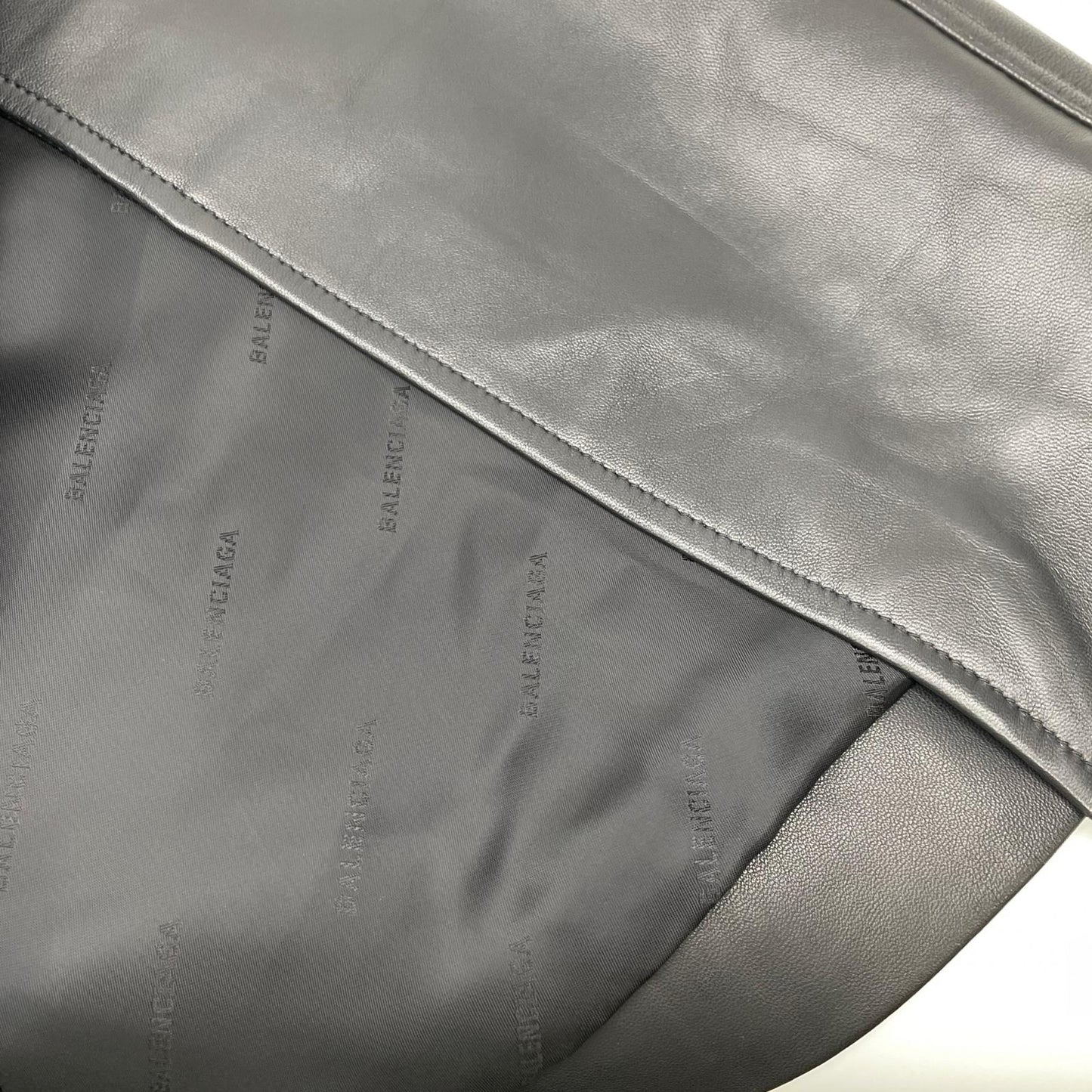 BALENCIAGA バレンシアガ 20年 ブラック 640981 羊革レザースカート スカート