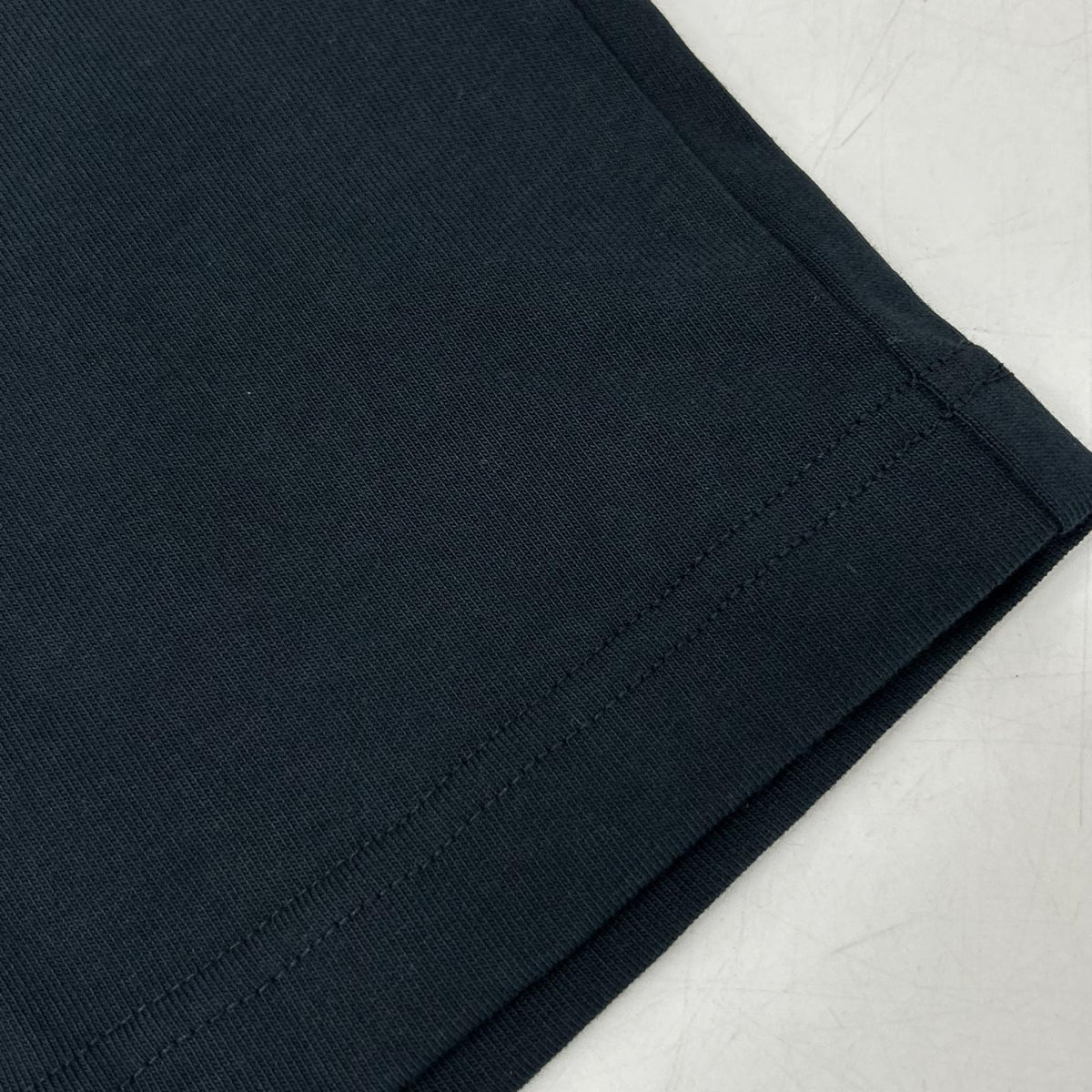 BALENCIAGA バレンシアガ 25AW 764235-TSVU4 ブラック ミディアムフィット Tシャツ ユニセックス トップス