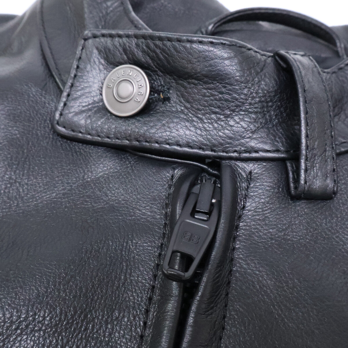 BALENCIAGA バレンシアガ 【美品/国内正規/23年製】768749 グレイニーソフトバッファローレザージャケット ジャケット