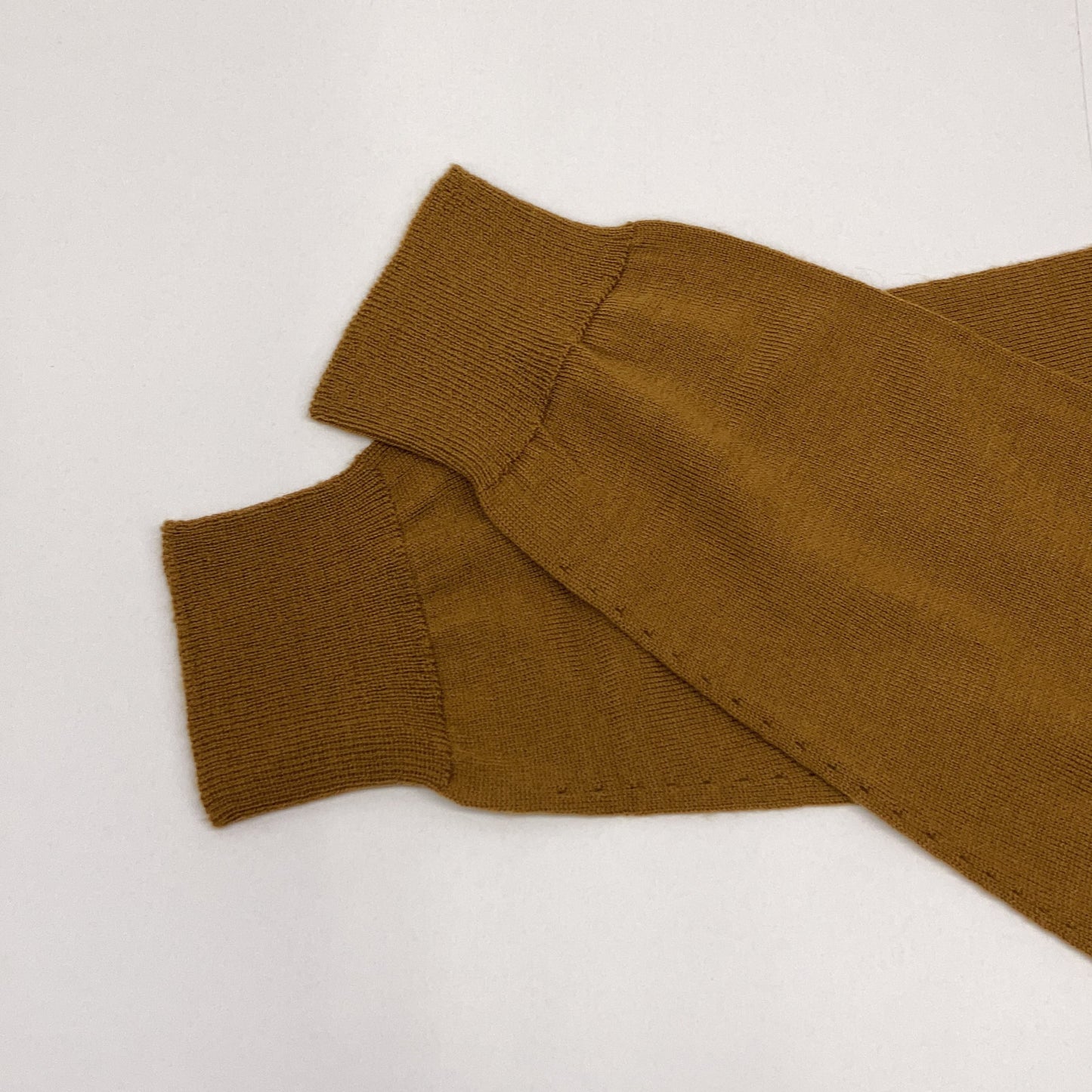 TOYOBOSHI トウヨウボウシ 糸衣 NATSUME 09IT-WC0002 ブラウン ウールカシミヤ ニット トップス トップス