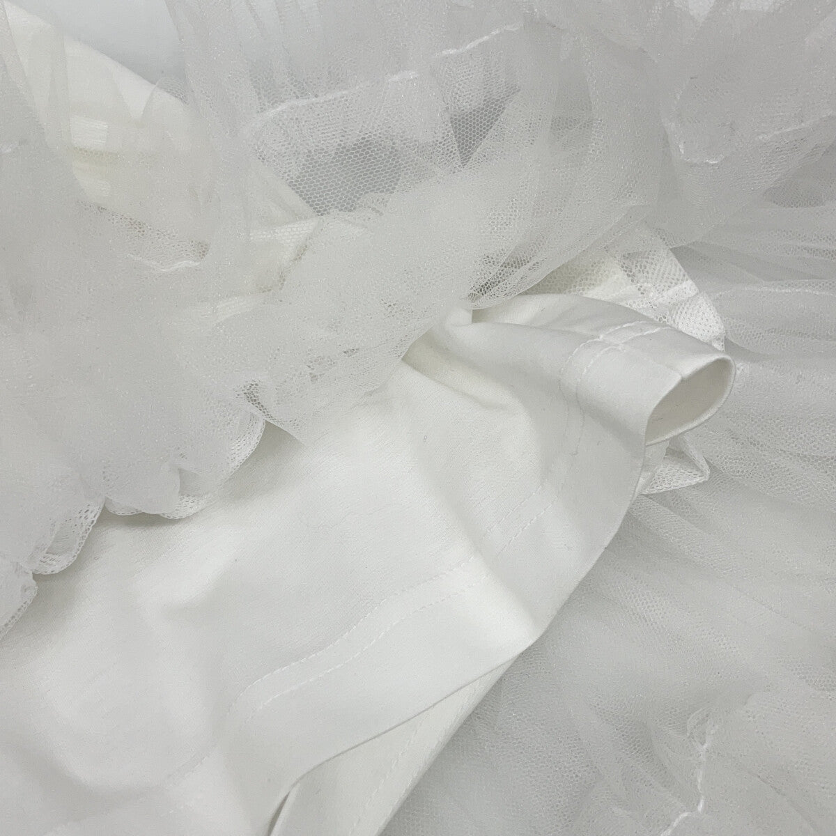 COMME des GARCONS Noir Kei Ninomiya 川久保玲 二宫启 3O-T001 白色 附加薄纱长款衬衫 上衣