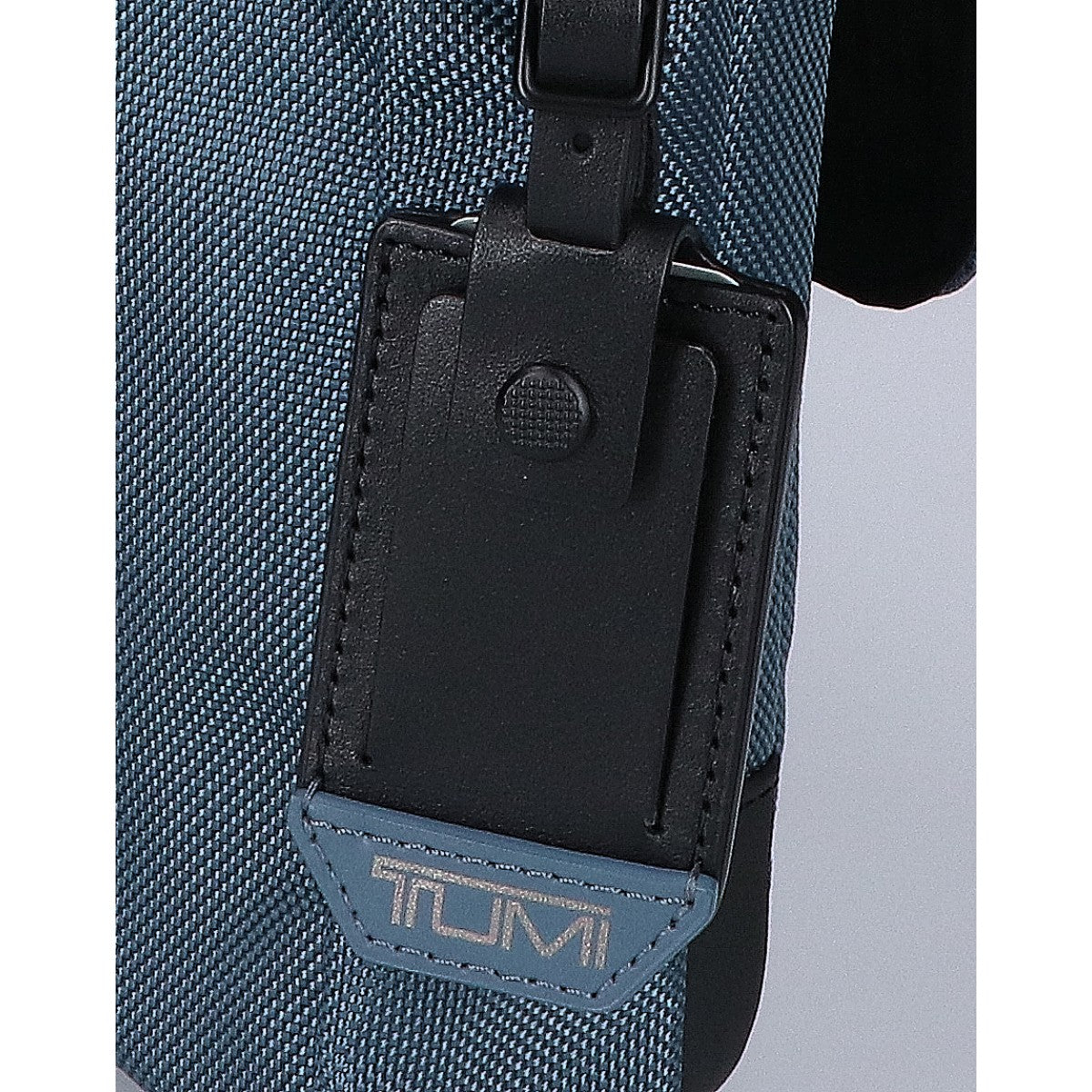 TUMI 途明 【美品】148614-A229 232709NVB ALPHA BRAVO JR 斜挎包