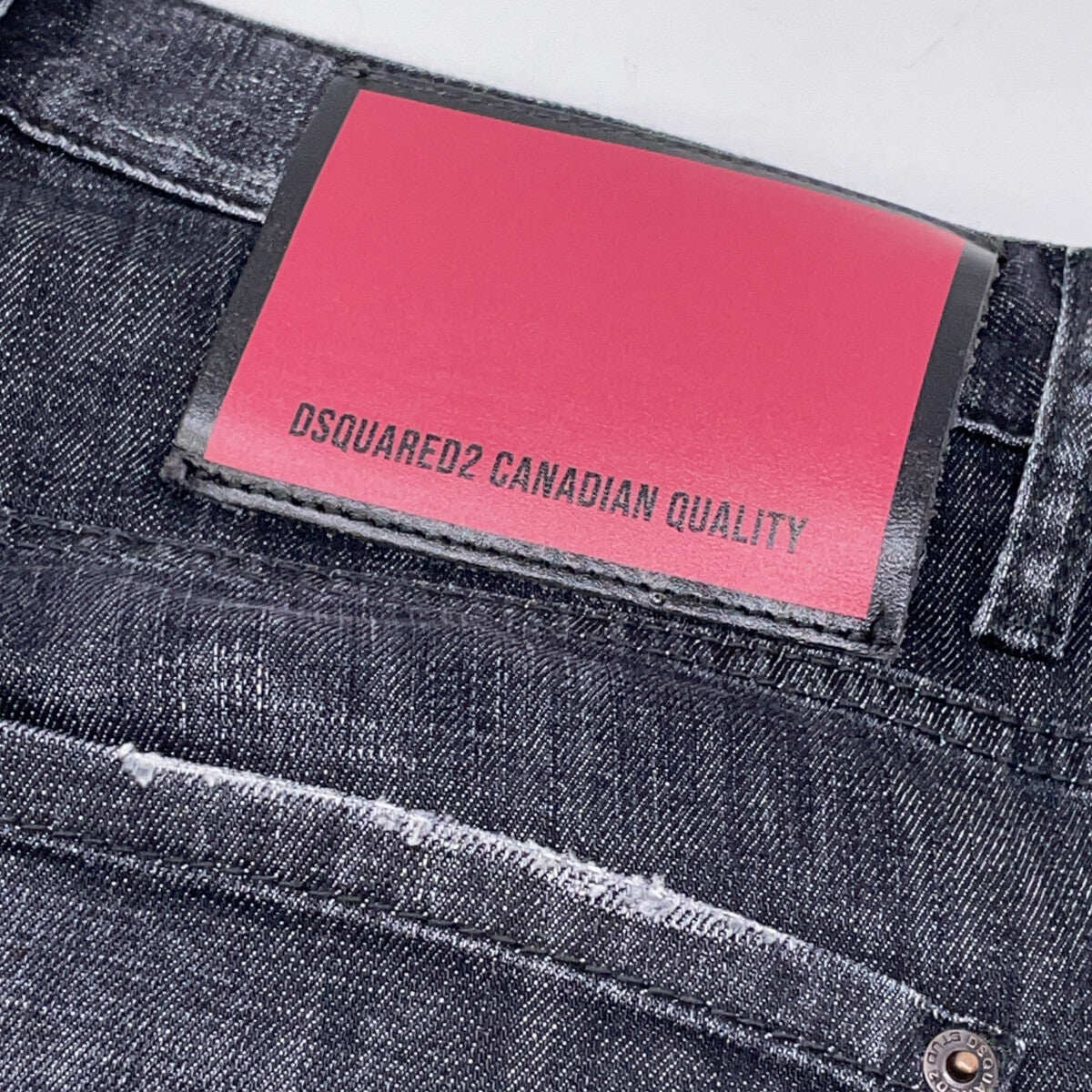 DSQUARED2 ディースクエアード 25年 S74LB1617 ブラック SKATER JEAN パンツ ボトムス
