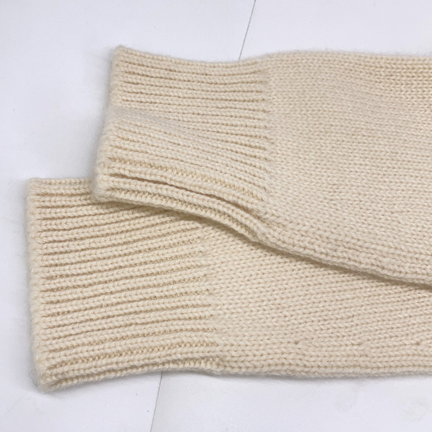 TOYOBOSHI ITOI Off-White 15IT-PC2310 MAKI 100% Cashmere Crew Neck Sweater Top 2