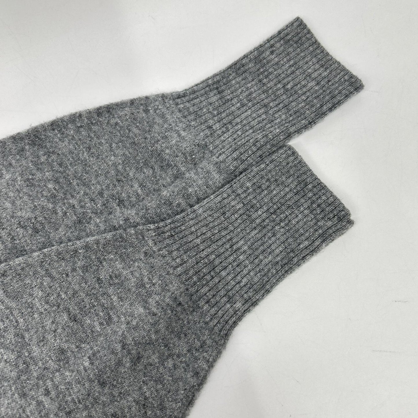 la veille by SUPERIOR CLOSET La Veille 71-44170809 灰色 羊绒羊毛针织衫 毛衣 上衣
