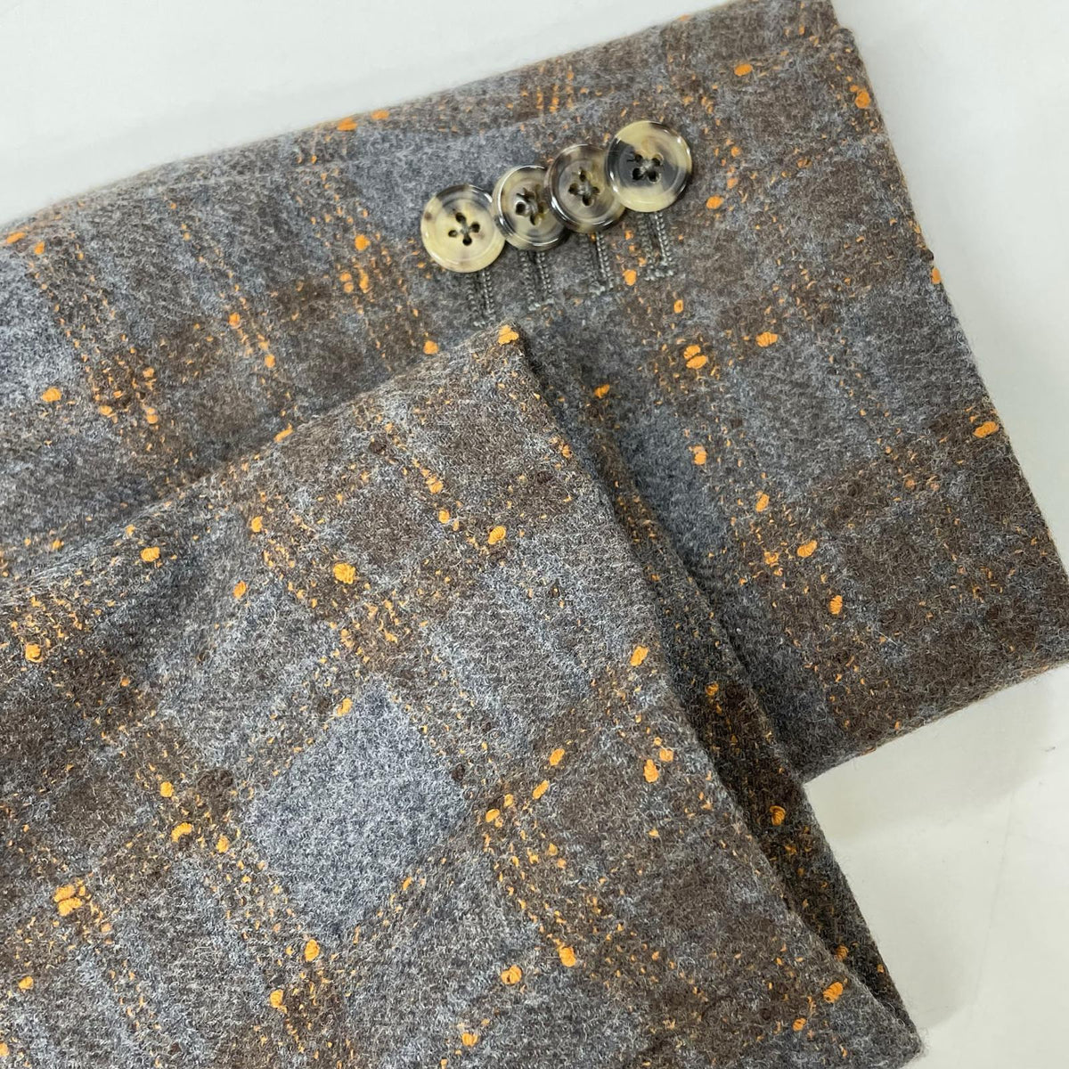 ISAIA イザイア グレー C31GSI/000 CORTINA ウール 3B段返り ドット×チェック ジャケット ジャケット