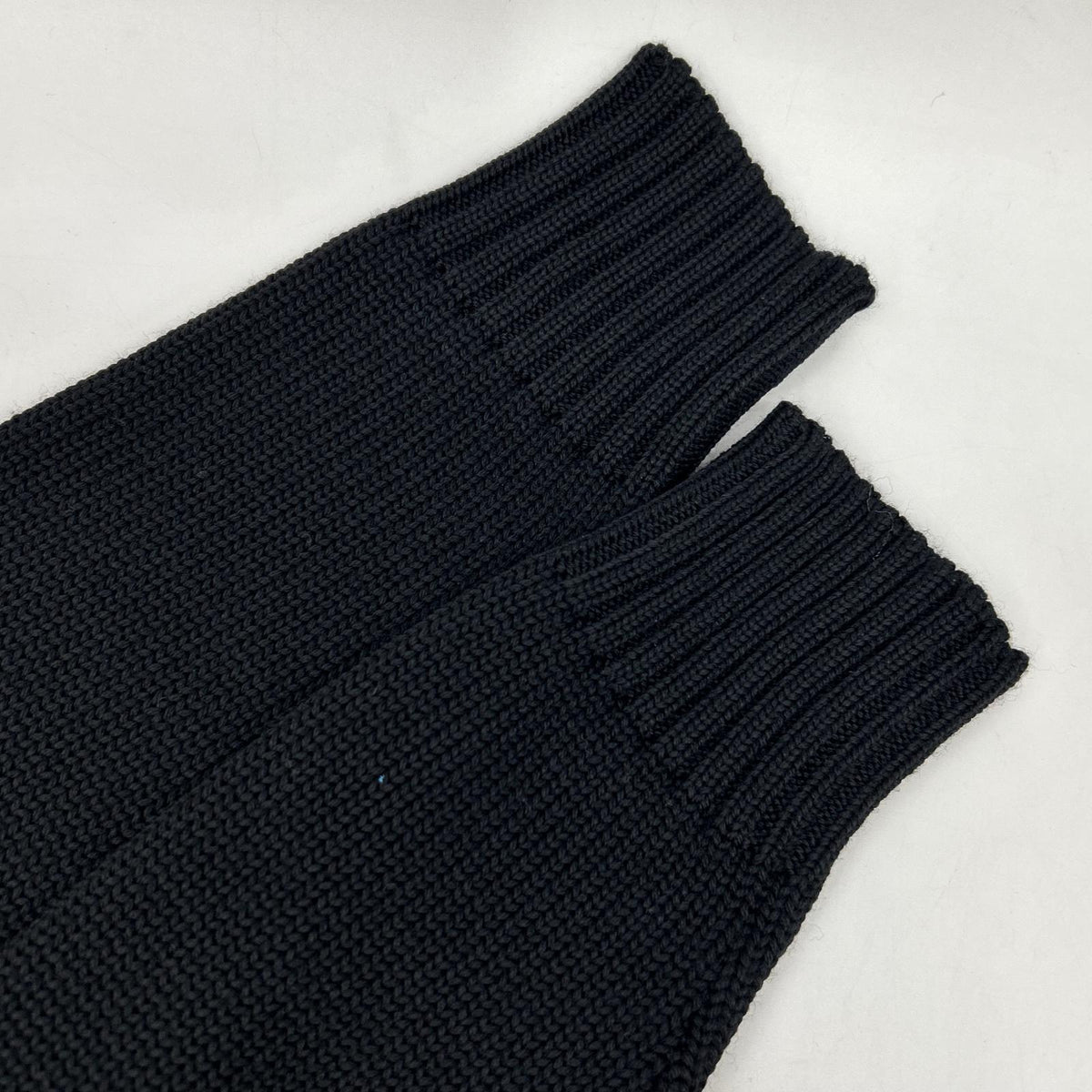 ZANONE ザノーネ 810100 ZR229 ブラック 5ゲージウールスタンドカラーニットカーディガン CHIOTO SLIM FIT トップス