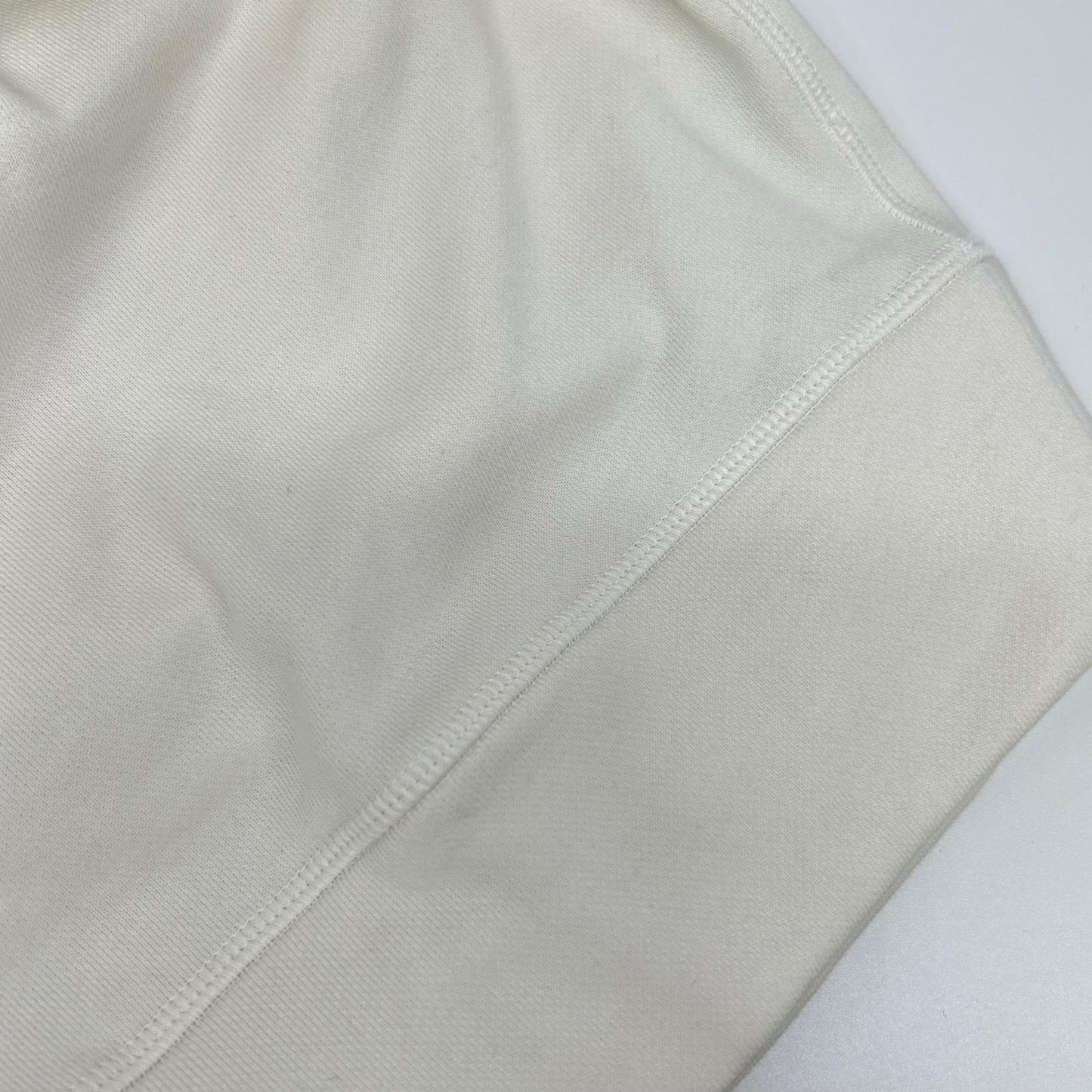 JIL SANDER+ Jil Sander+ White JPPU707513 Logo Sweatshirt Top